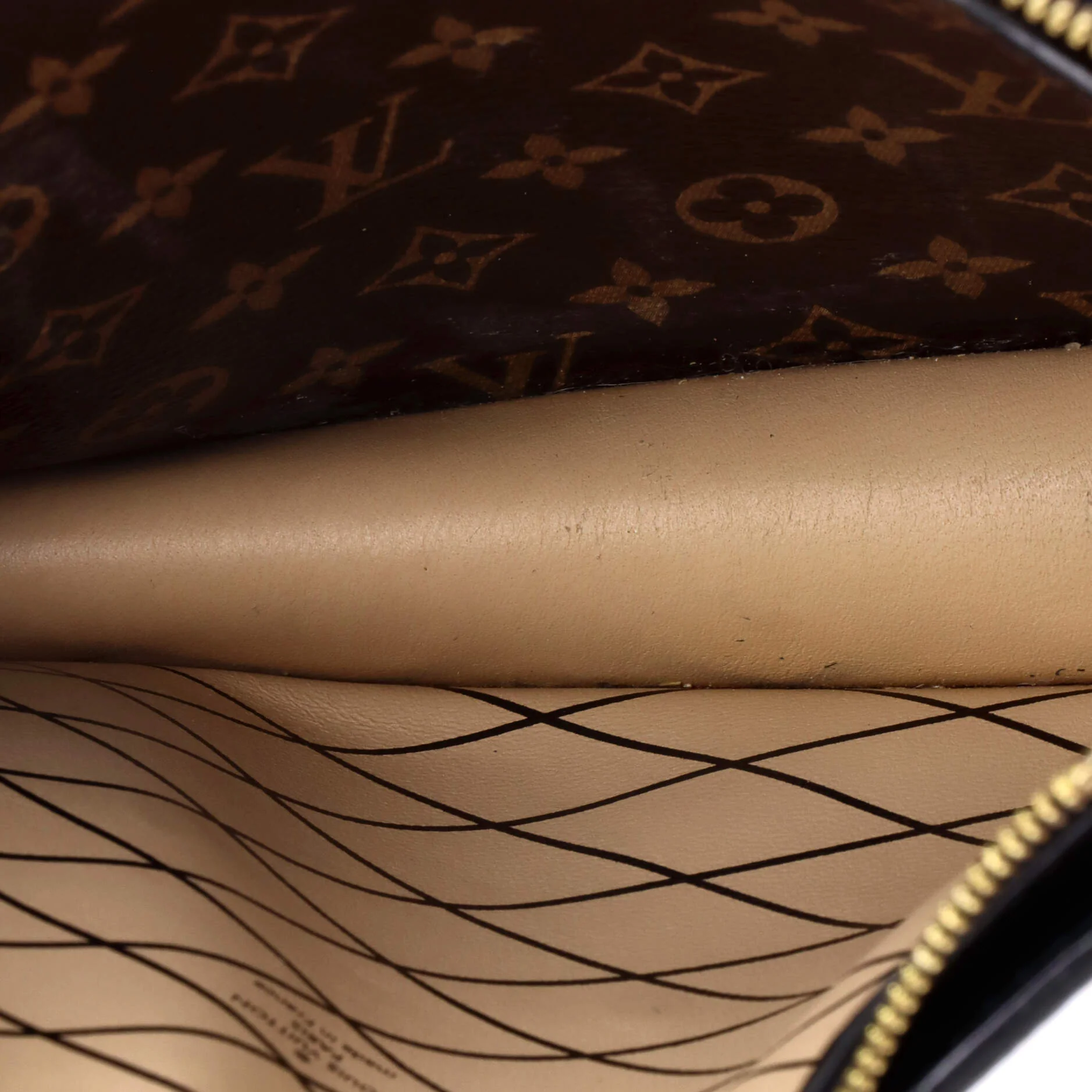 Trunk Clutch Reverse Monogram Canvas - Image 5