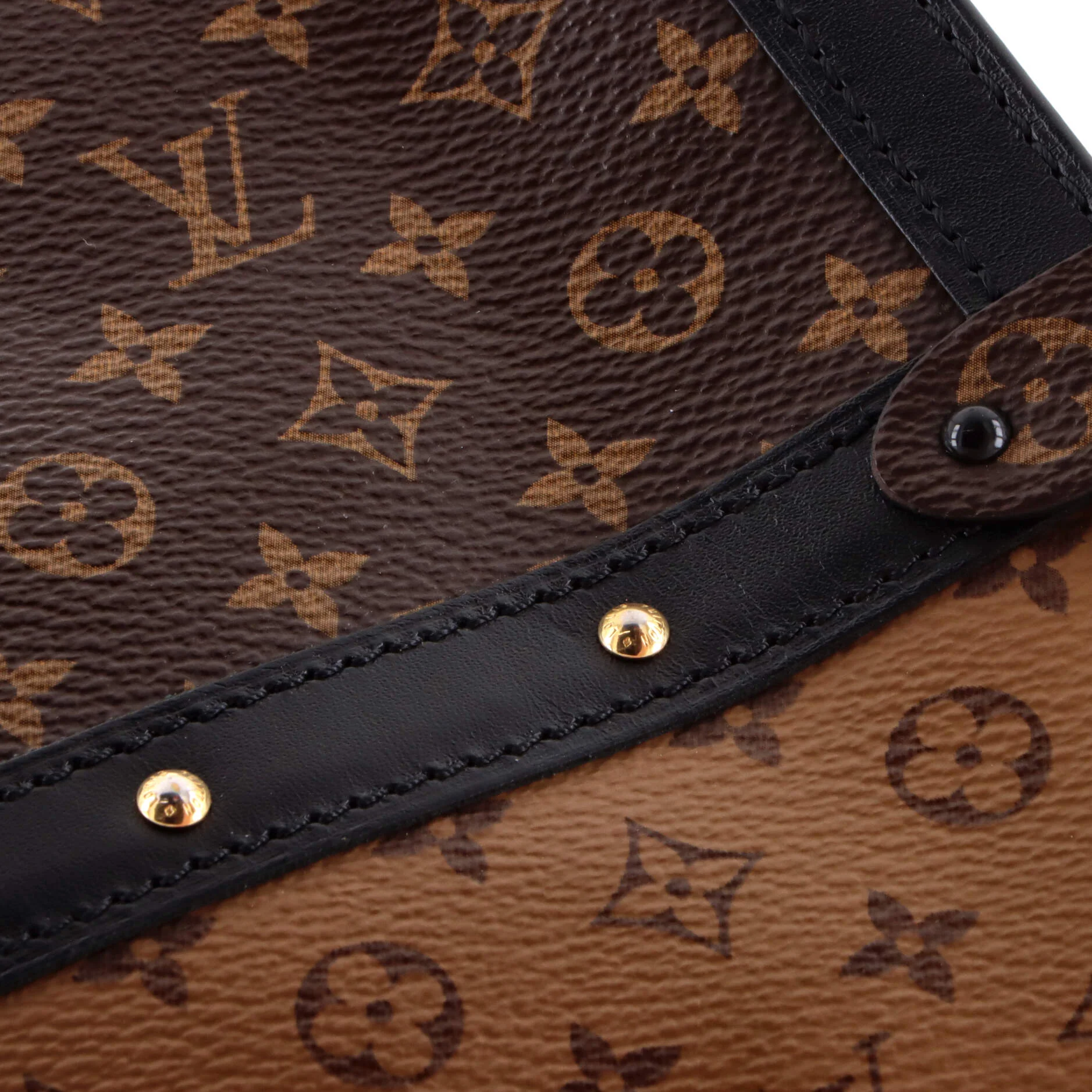 Trunk Clutch Reverse Monogram Canvas - Image 7