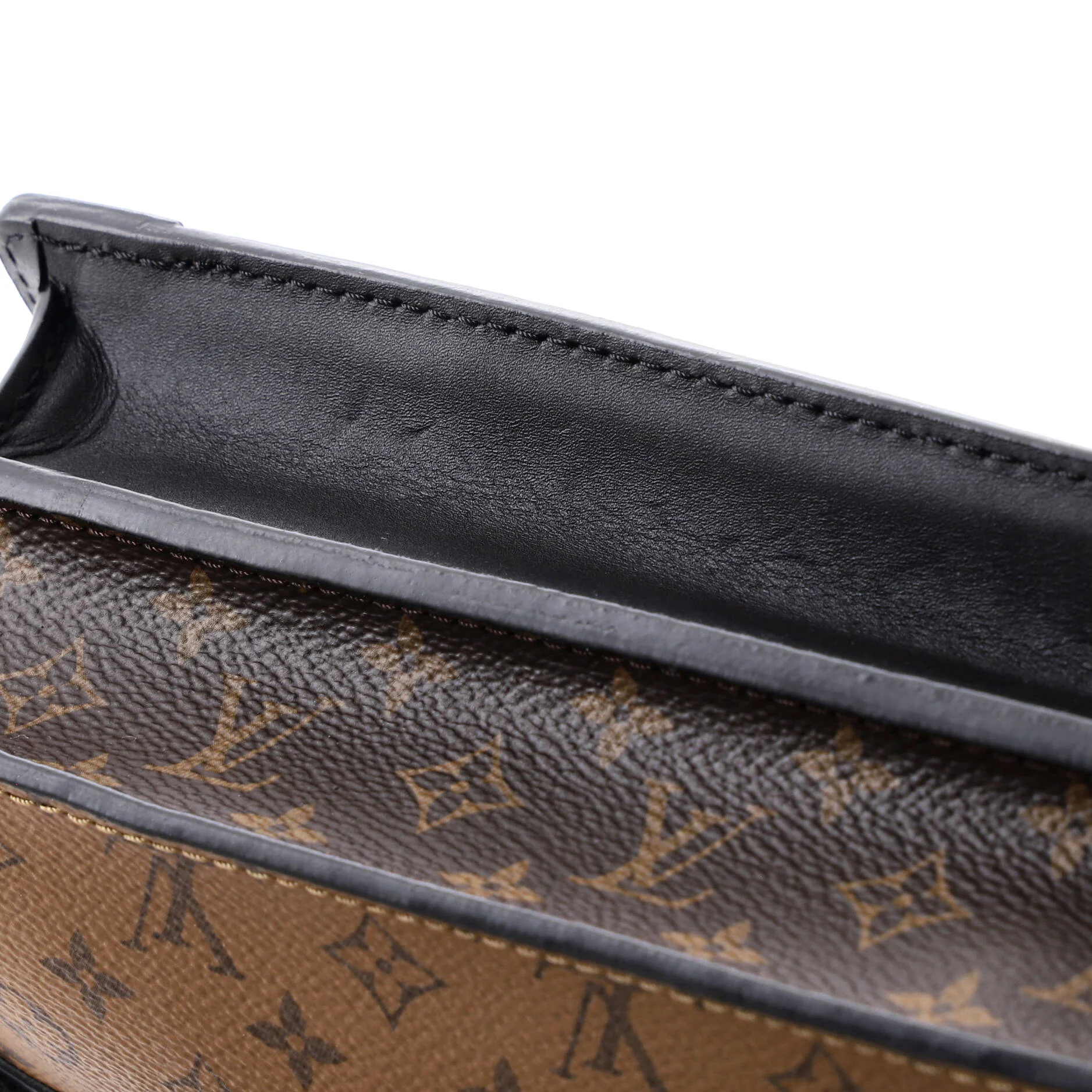 Trunk Clutch Reverse Monogram Canvas - Image 8
