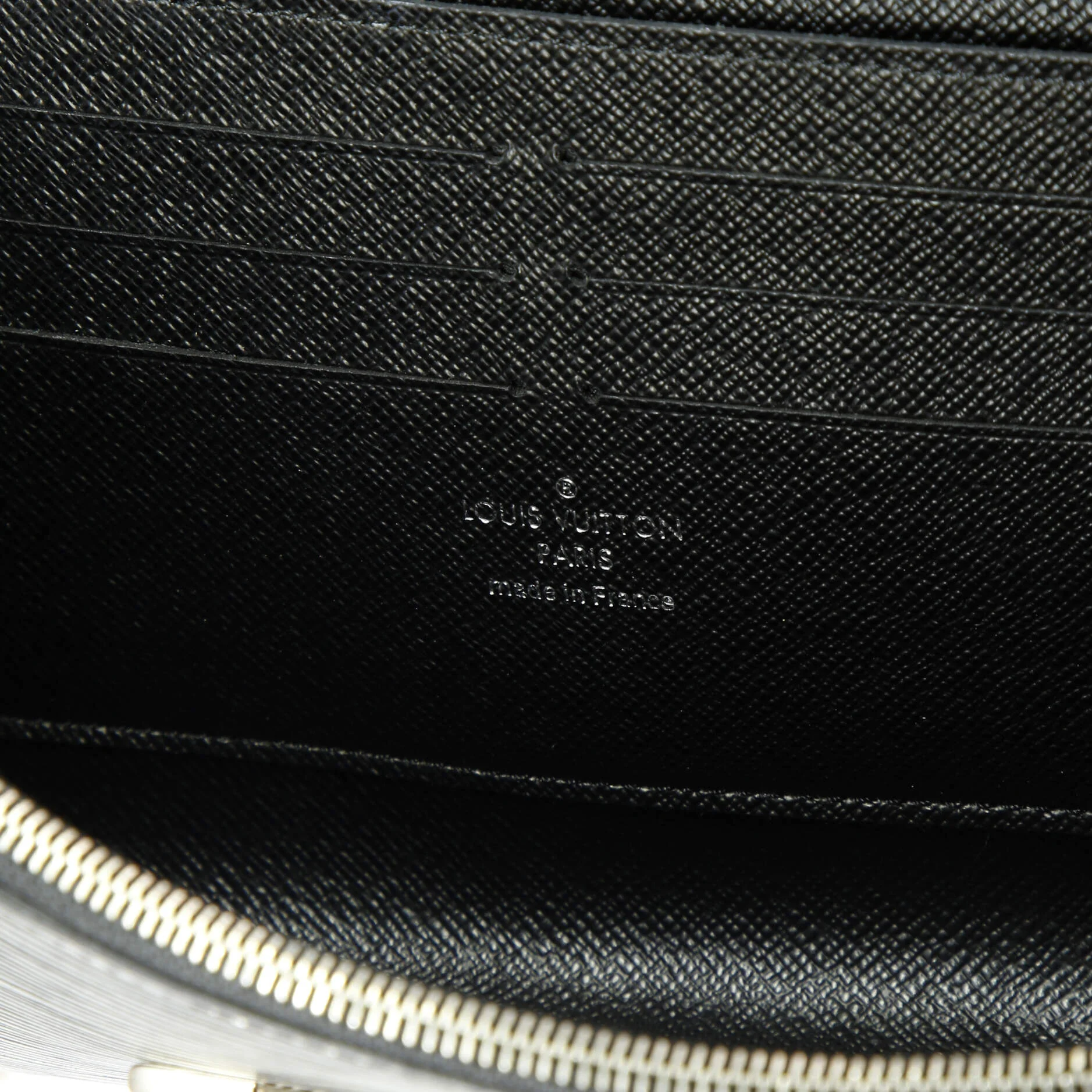 Twist Chain Wallet Epi Leather - Image 6