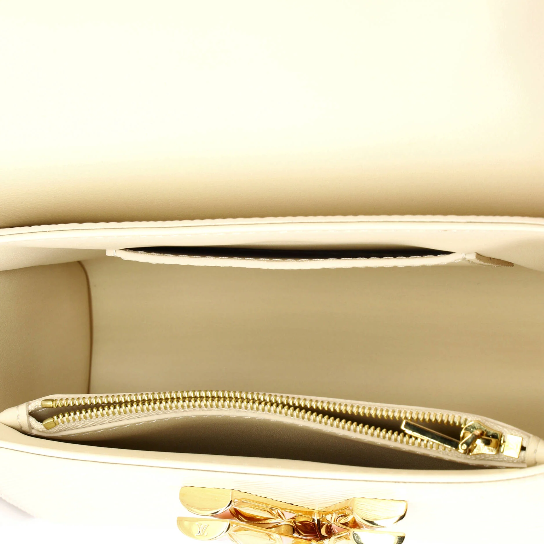 Twist Handbag Epi Leather with Enamel PM - Image 6