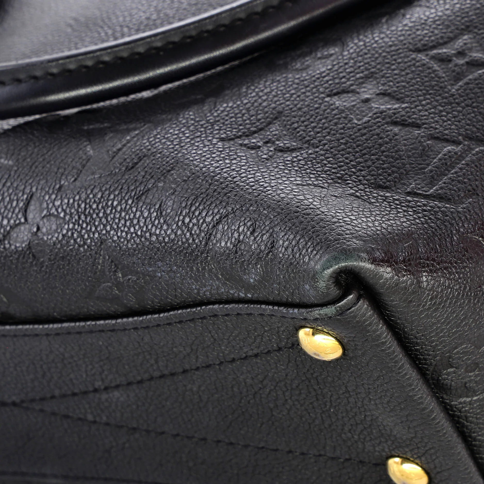V Tote Monogram Empreinte Leather BB - Image 7