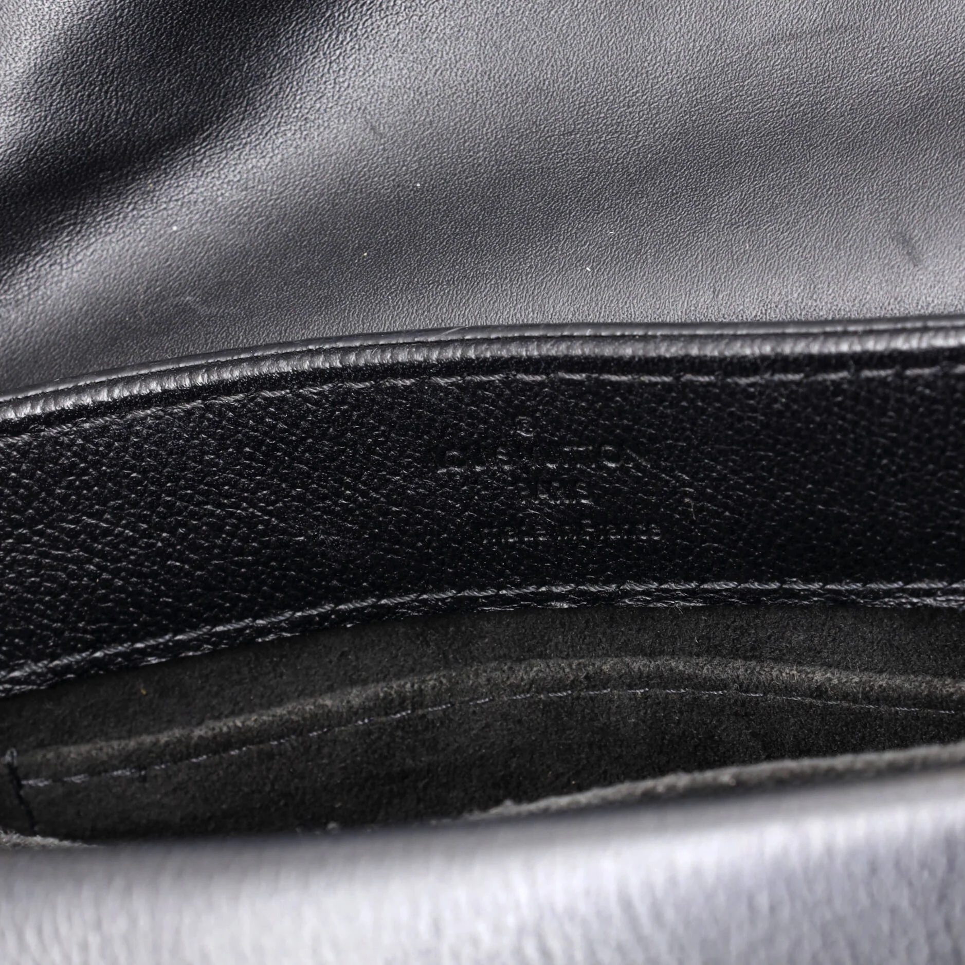 Very Chain Bag Monogram Leather - Image 7