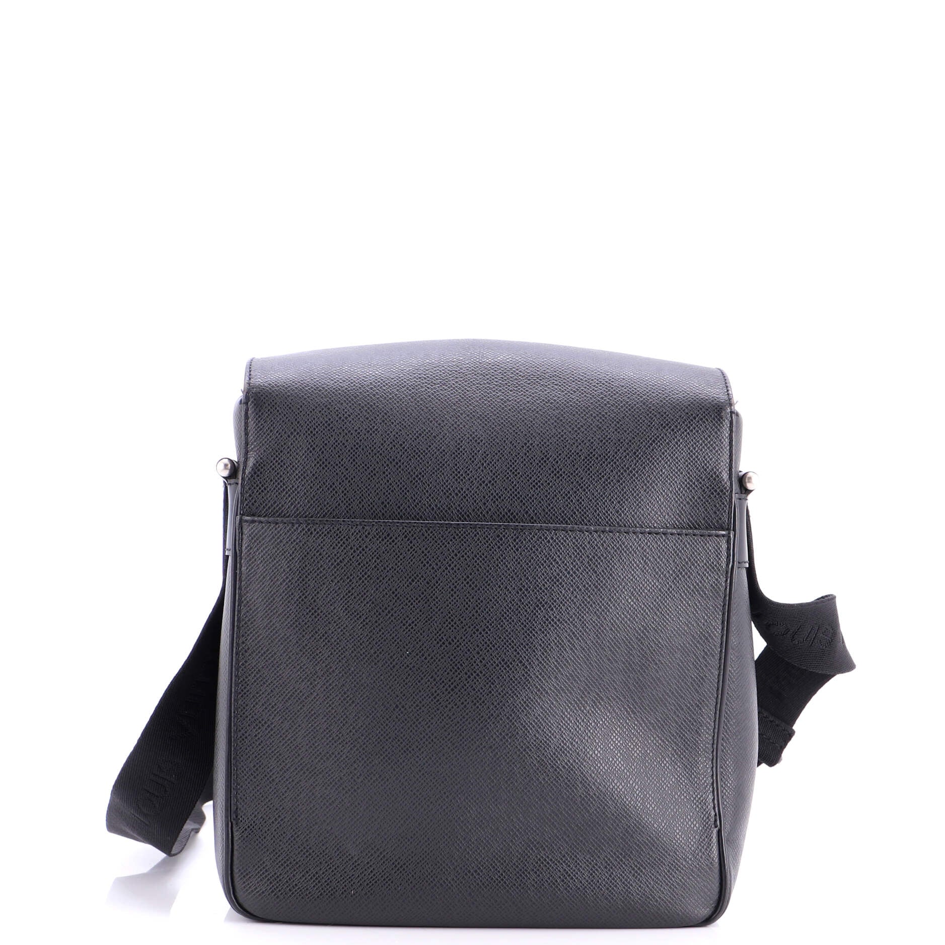 Yaranga Messenger Bag Taiga Leather Medium - Image 3
