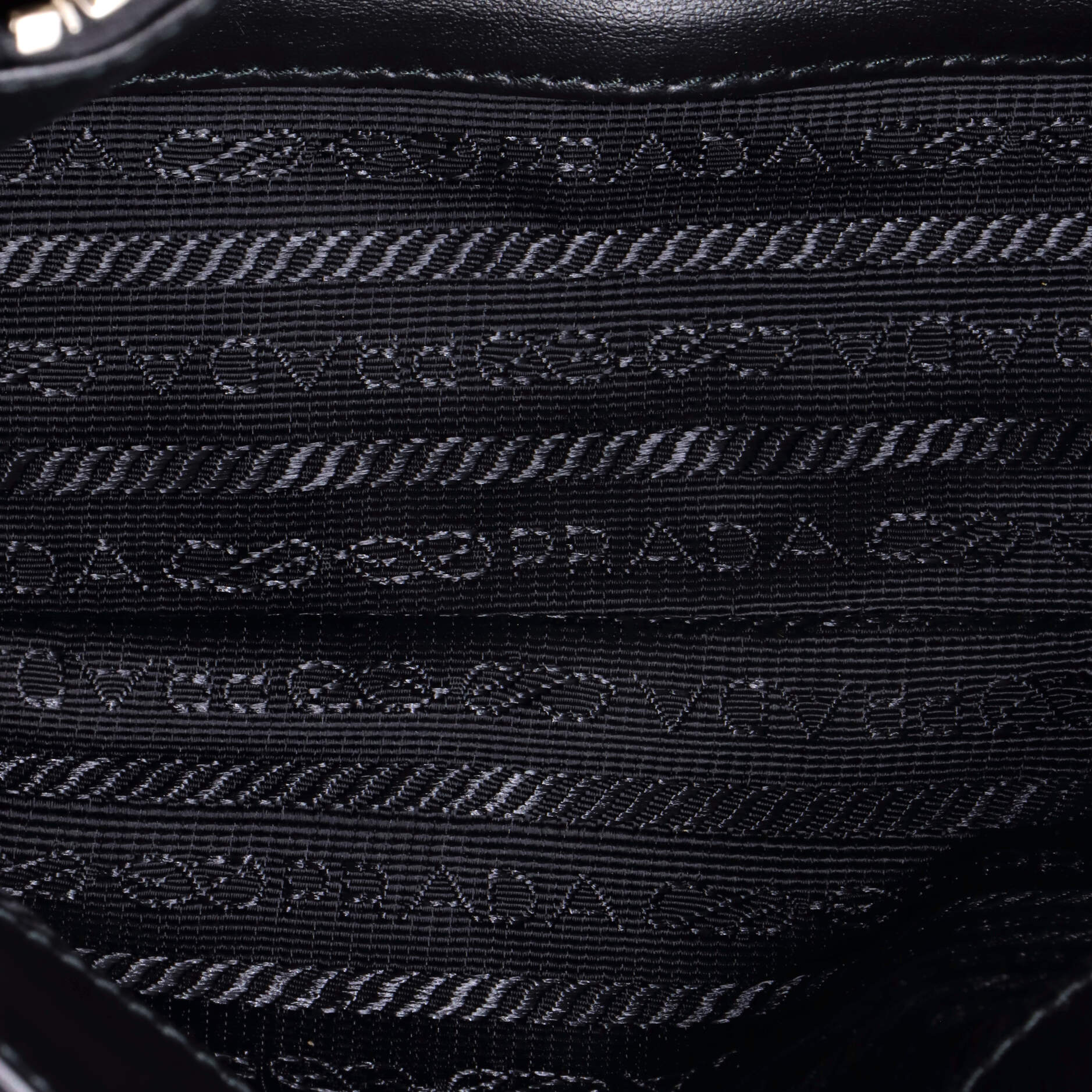Buckle Pocket Crossbody Bag Spazzolato Leather and Tessuto - Image 5