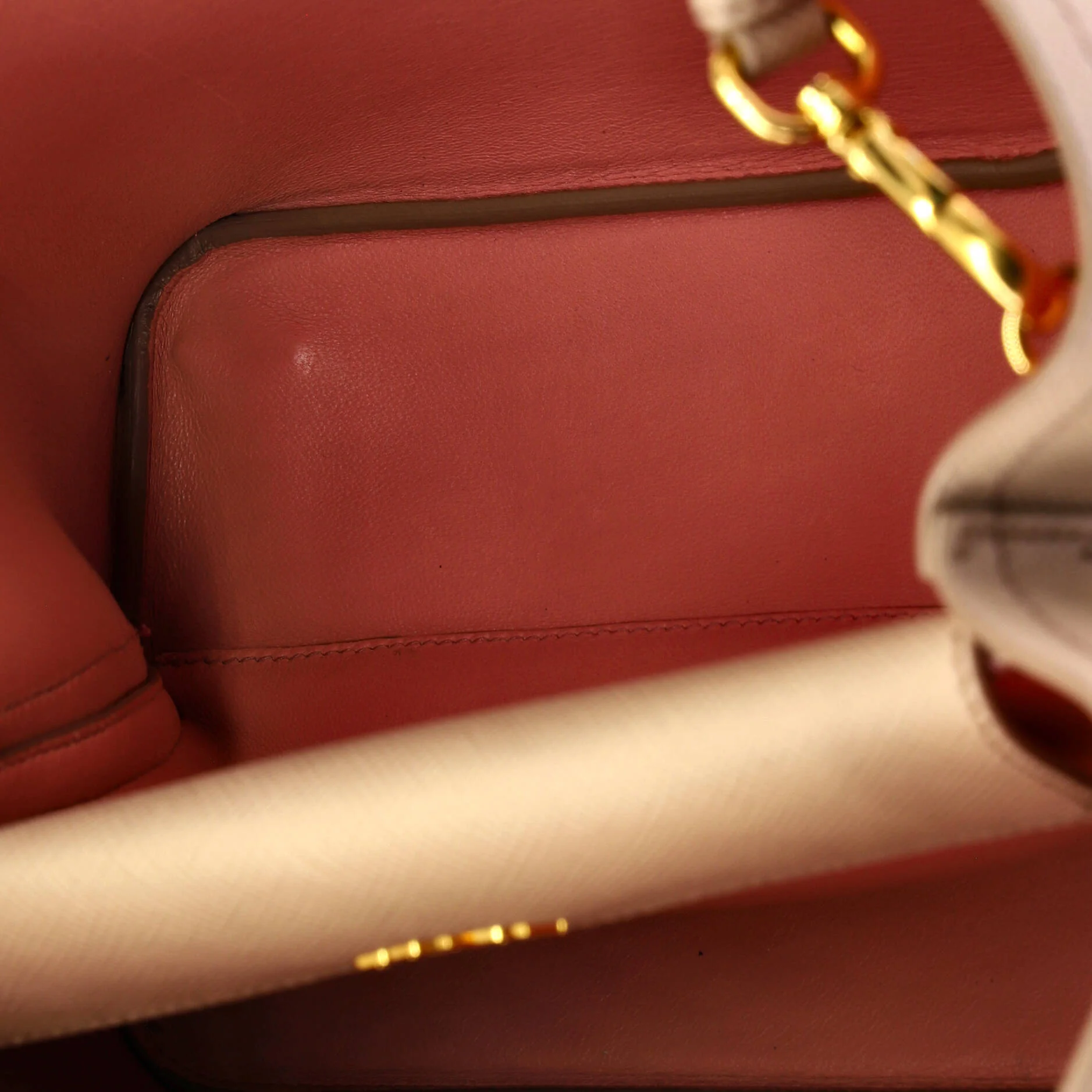 Cuir Double Tote Saffiano Leather Medium - Image 5