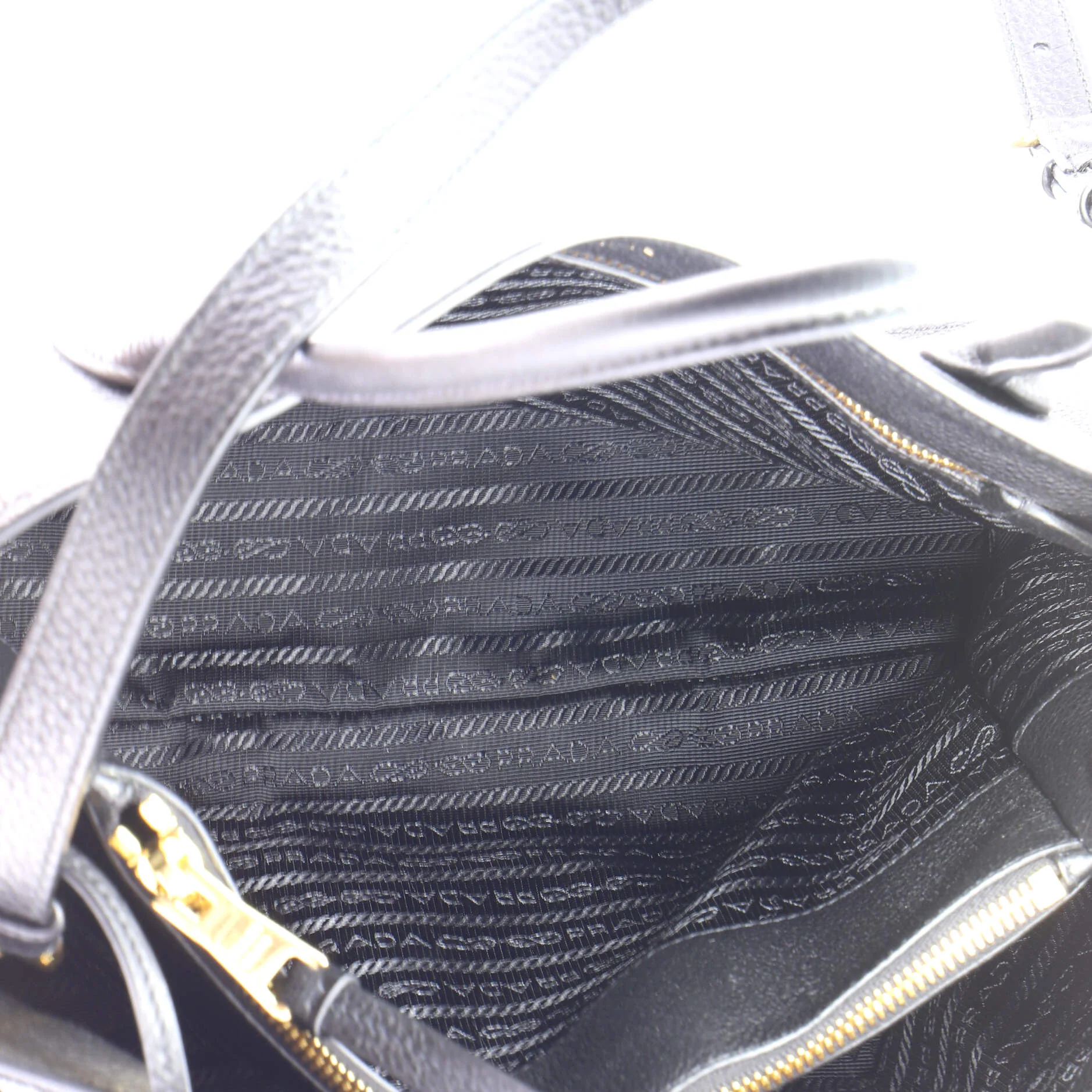 Dual Strap Convertible Open Tote Vitello Daino Medium - Image 6
