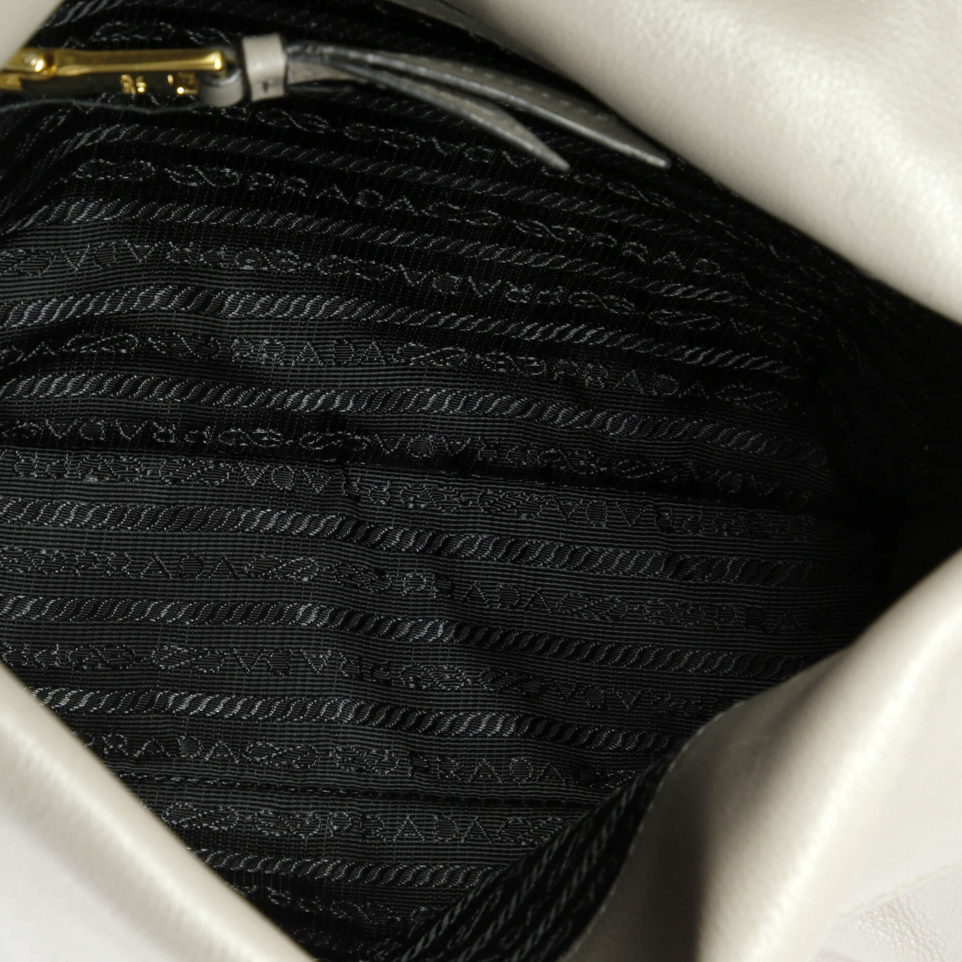 Flap Messenger Glace Calf Small - Image 5