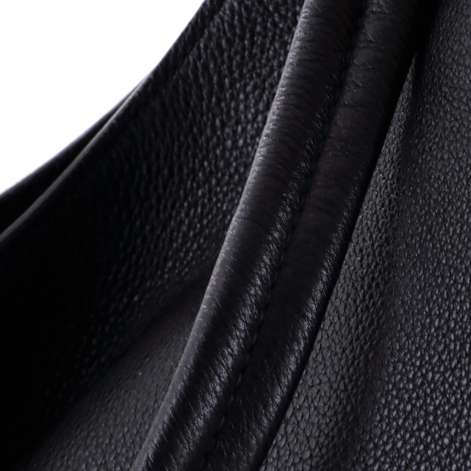 Logo Hobo Embossed Vitello Daino Medium - Image 7