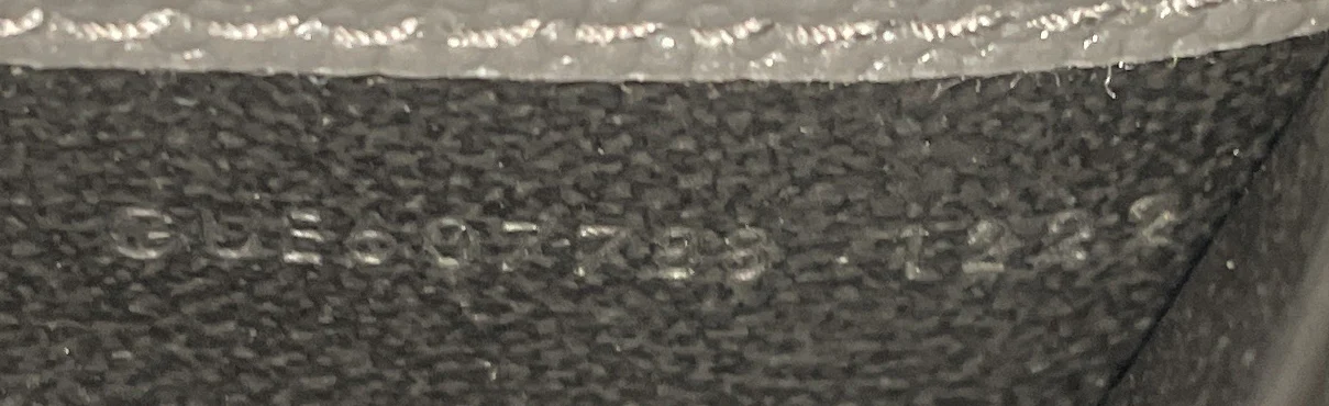 Uptown Chain Wallet Leather - Image 8