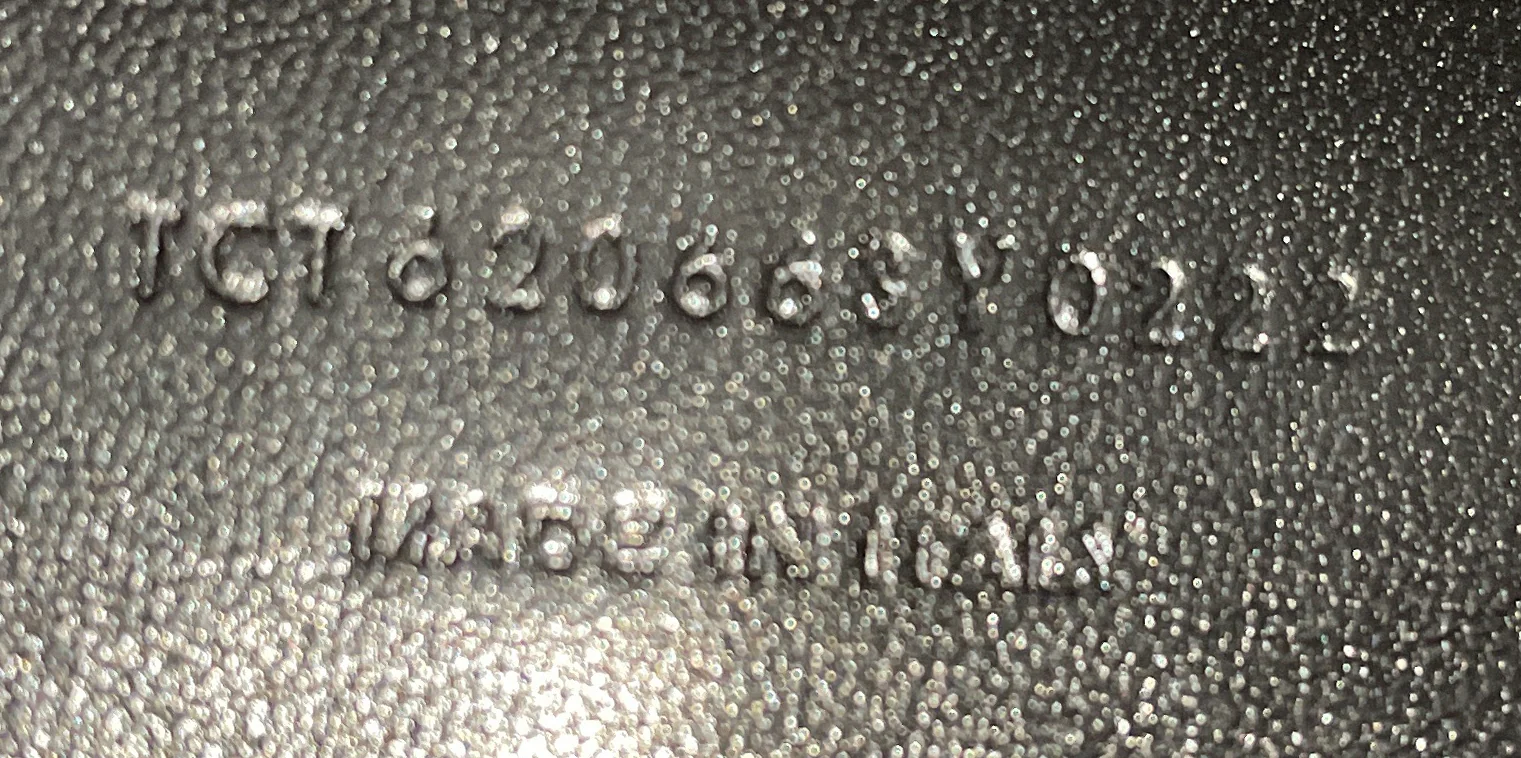 West Hollywood Shoulder Bag Leather Medium - Image 8