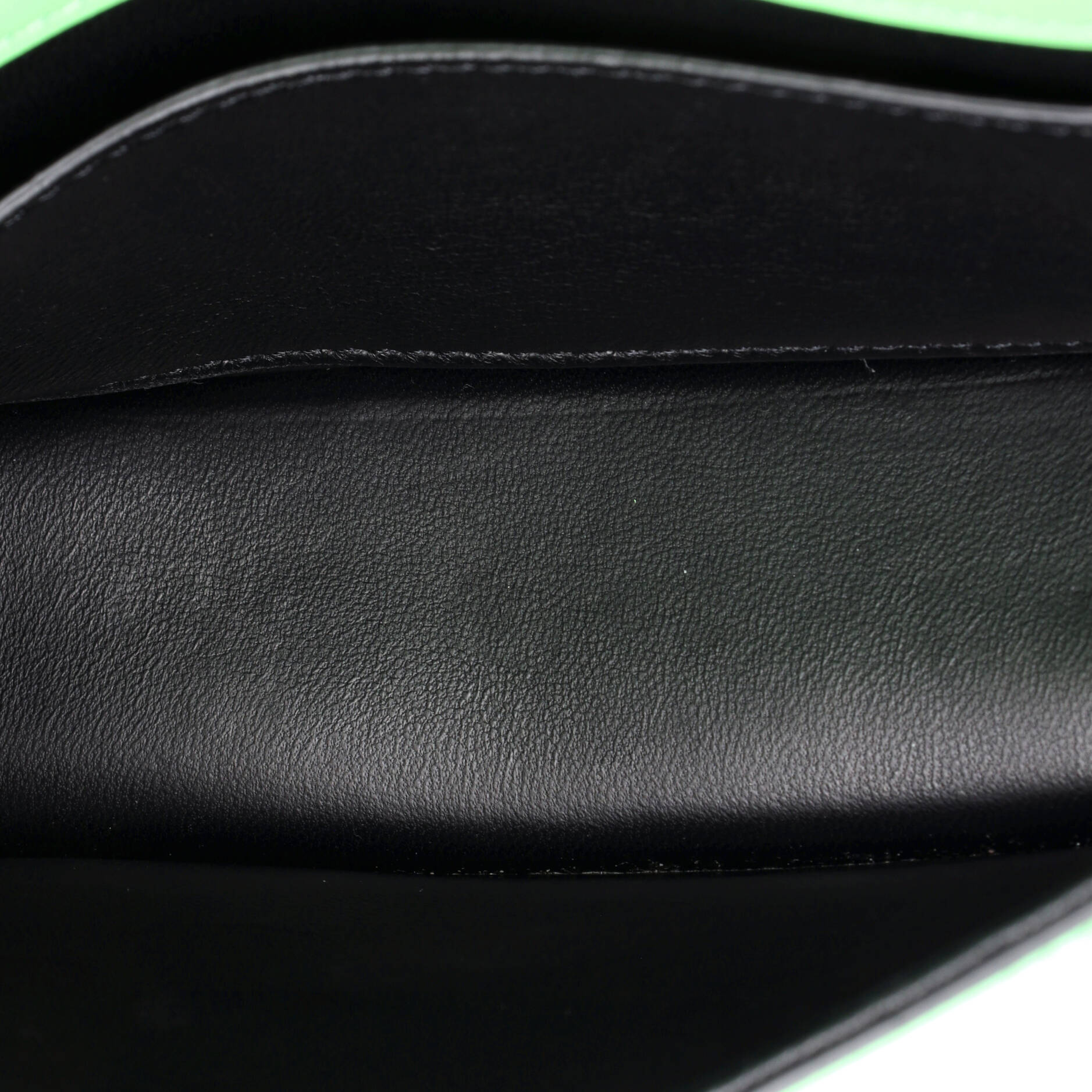 VLogo Flap Shoulder Bag Leather Mini - Image 5