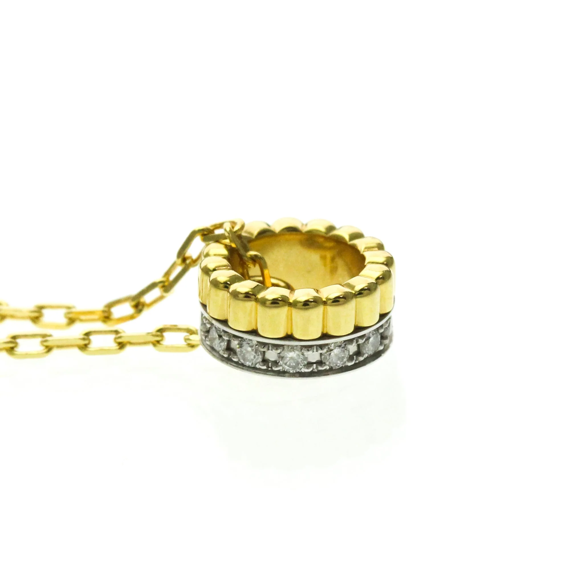 Quatre Radiant Pendant Necklace 18K White Gold and 18K Yellow Gold with Diamond - Image 4