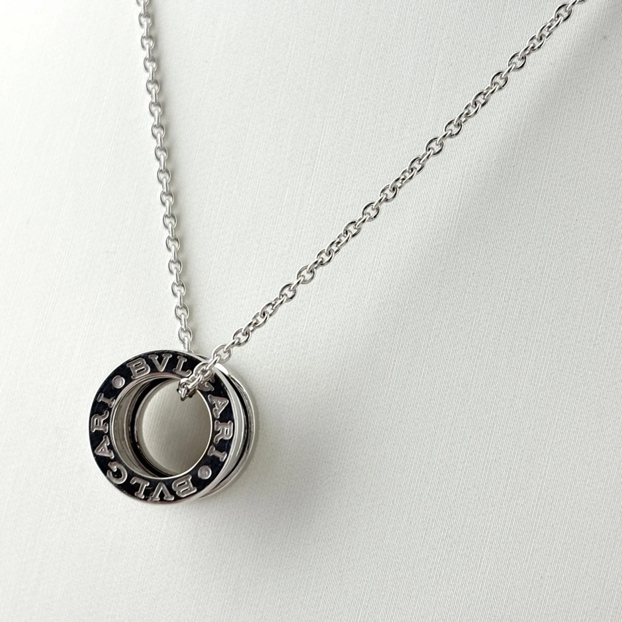 B.Zero1 Pendant Necklace - Image 2