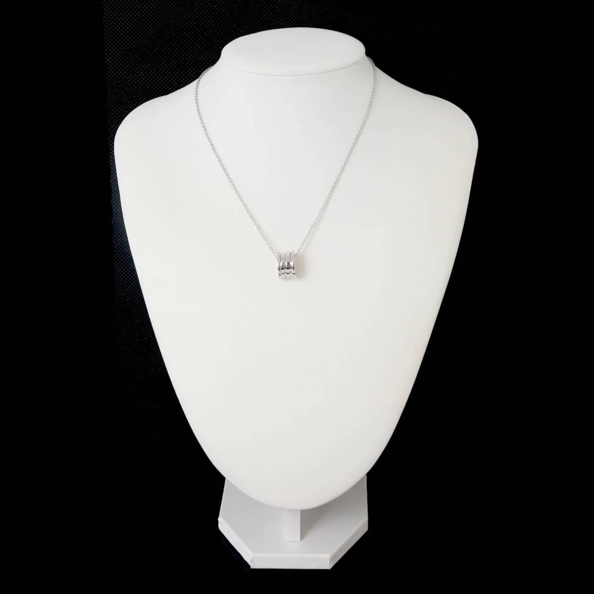 B.Zero1 Pendant Necklace 18K White Gold - Image 8