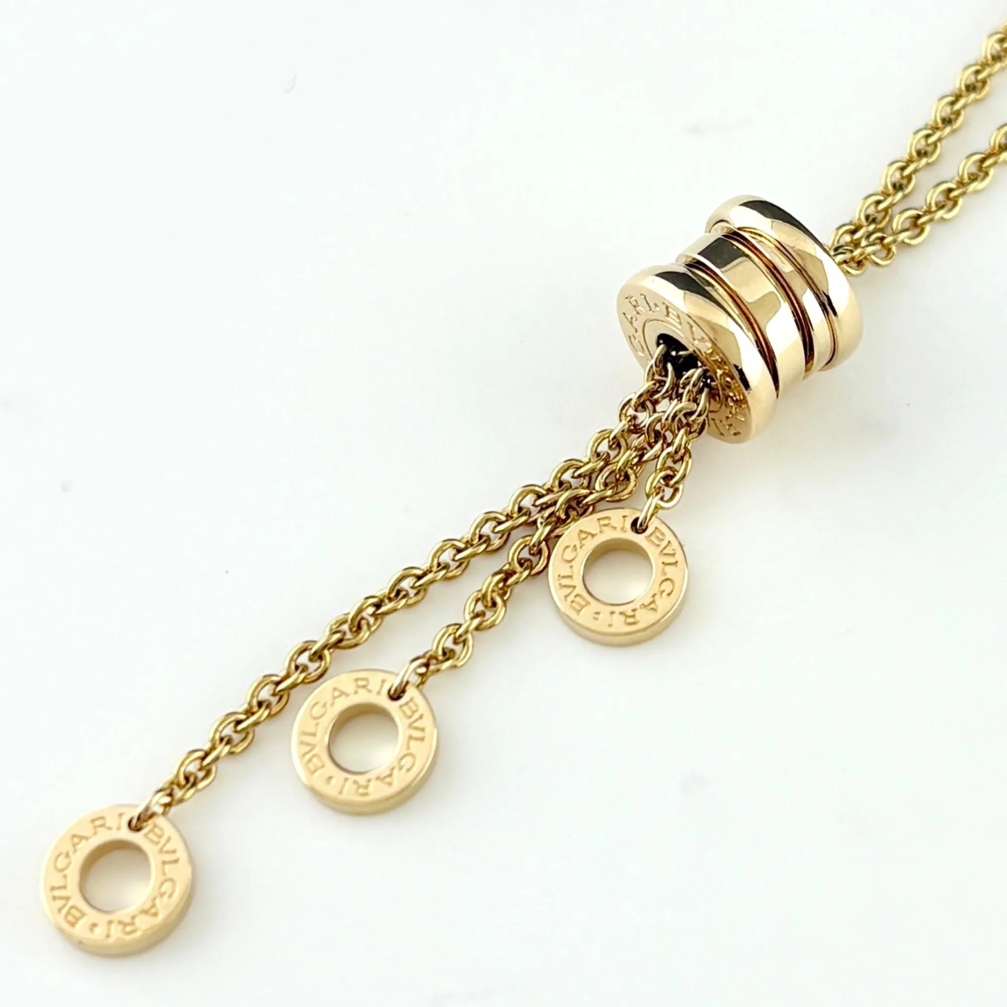B.Zero1 Pendant Necklace 18K Yellow Gold - Image 4