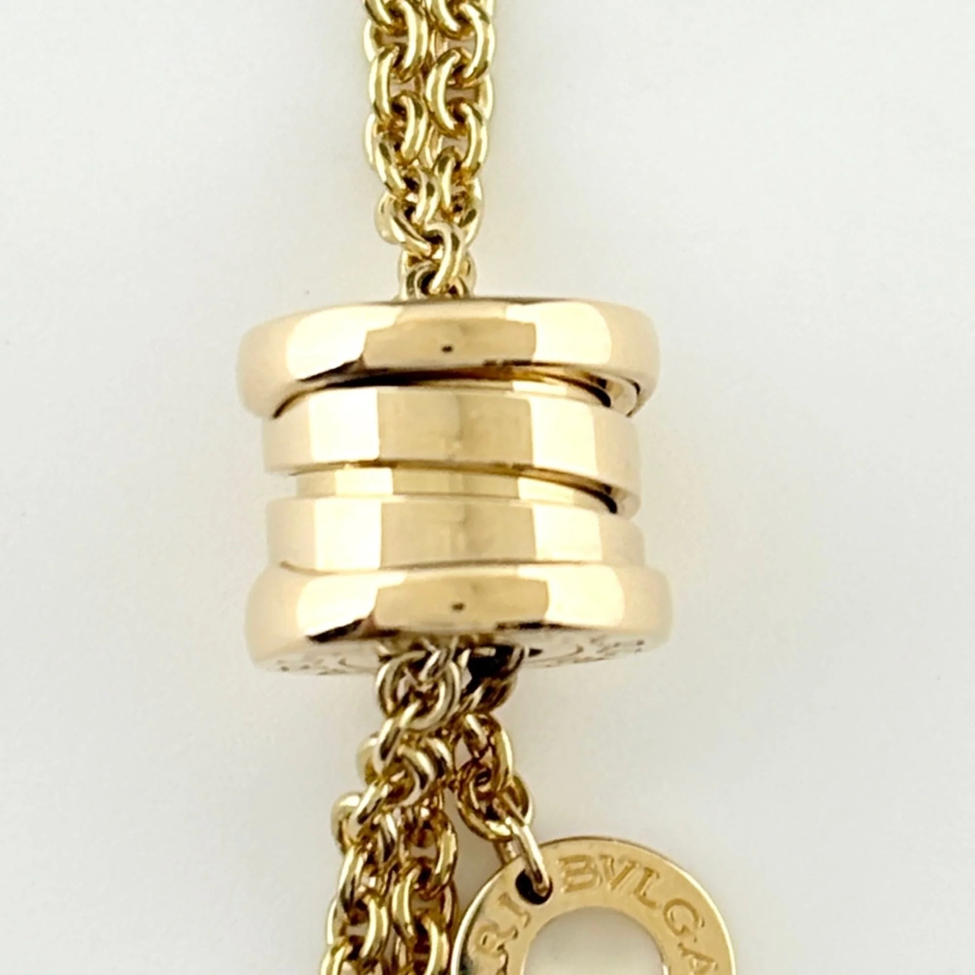 B.Zero1 Pendant Necklace 18K Yellow Gold - Image 5