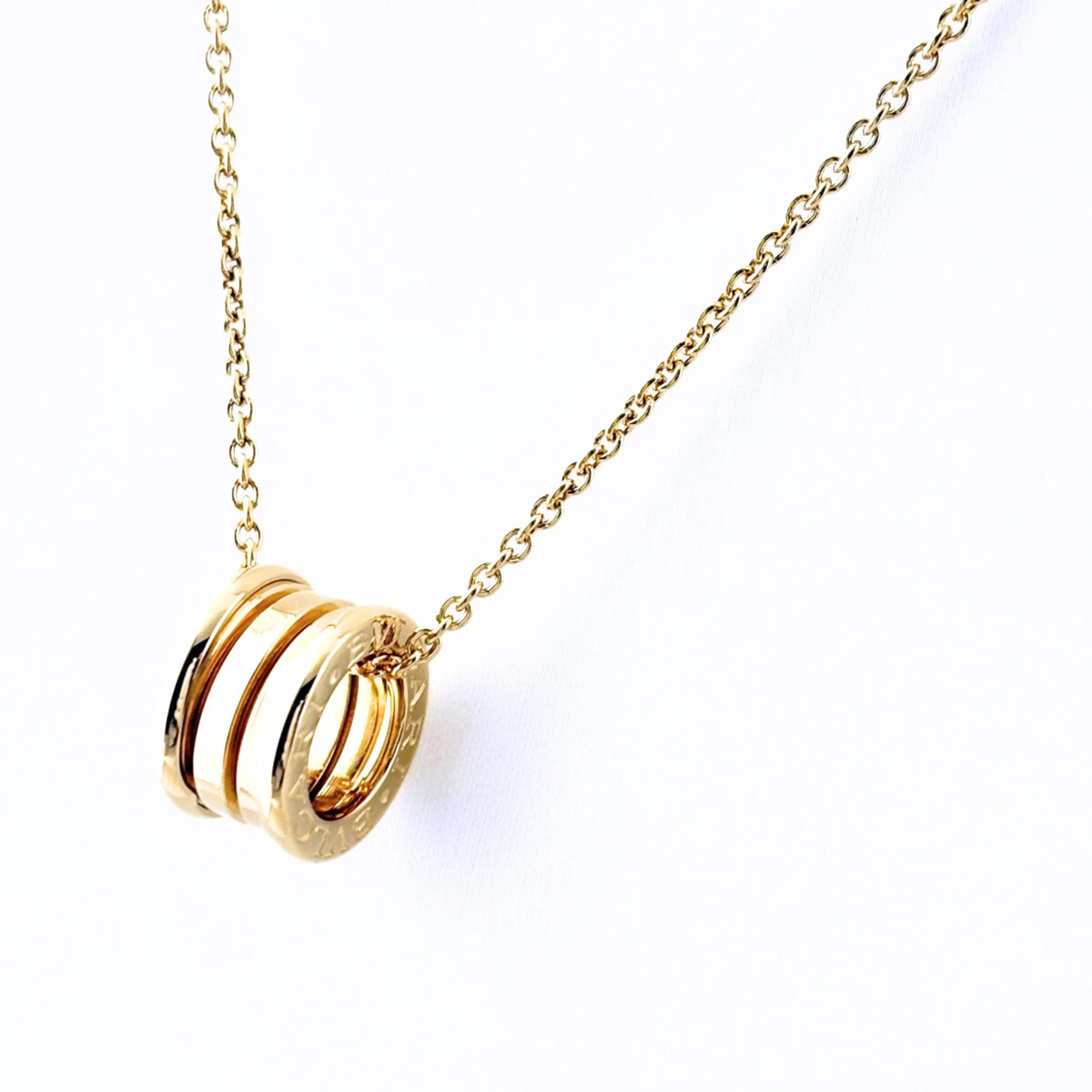 B.Zero1 Pendant Necklace 18K Yellow Gold