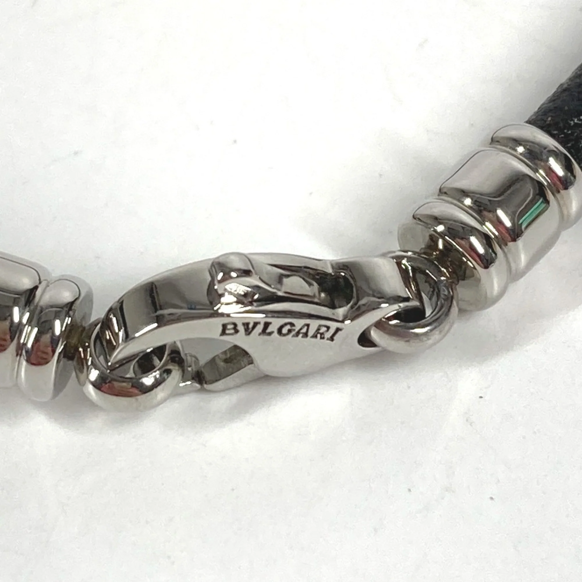 Choker Necklace Leather Black and Silver - Image 6