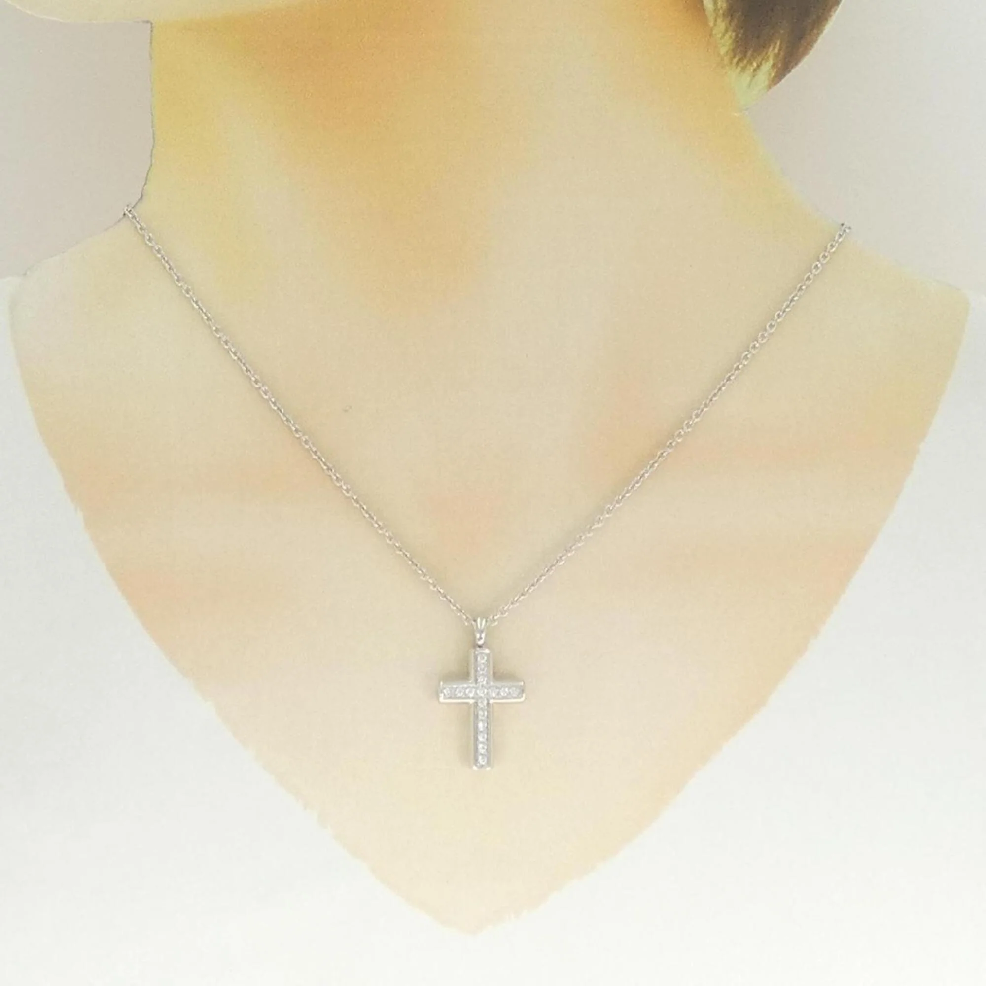 Pendant Necklace 18K White Gold with Diamond - Image 6