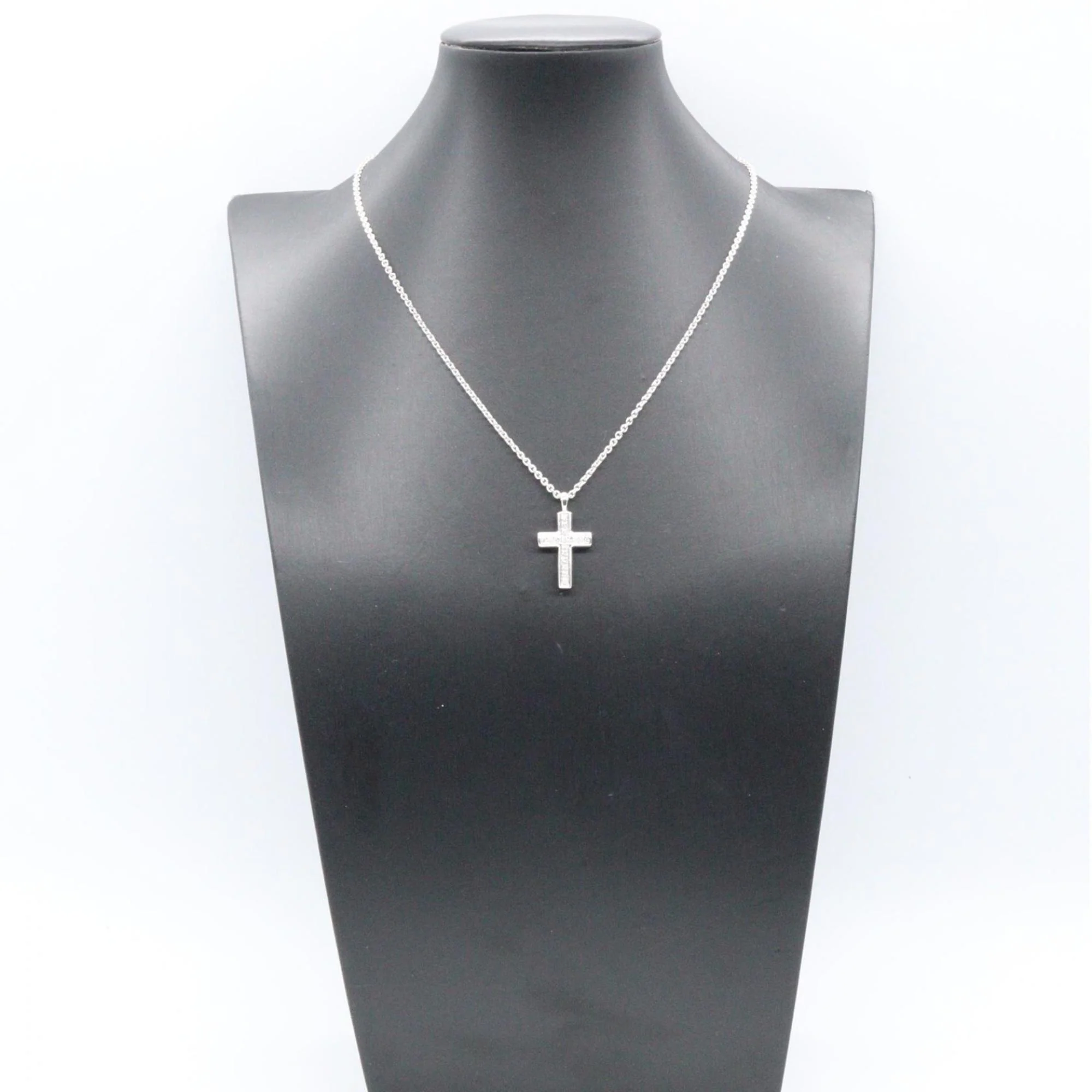 Pendant Necklace 18K White Gold With Diamonds - Image 6