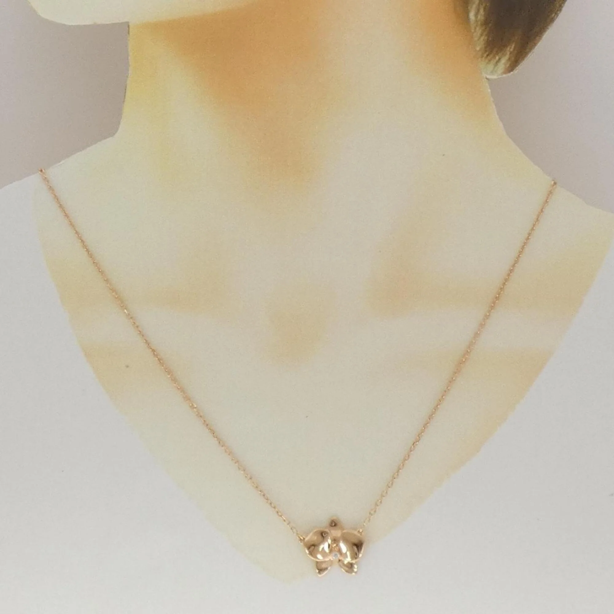 Caresse d'Orchidée Pendant Necklace 18K Rose Gold and Diamond - Image 6