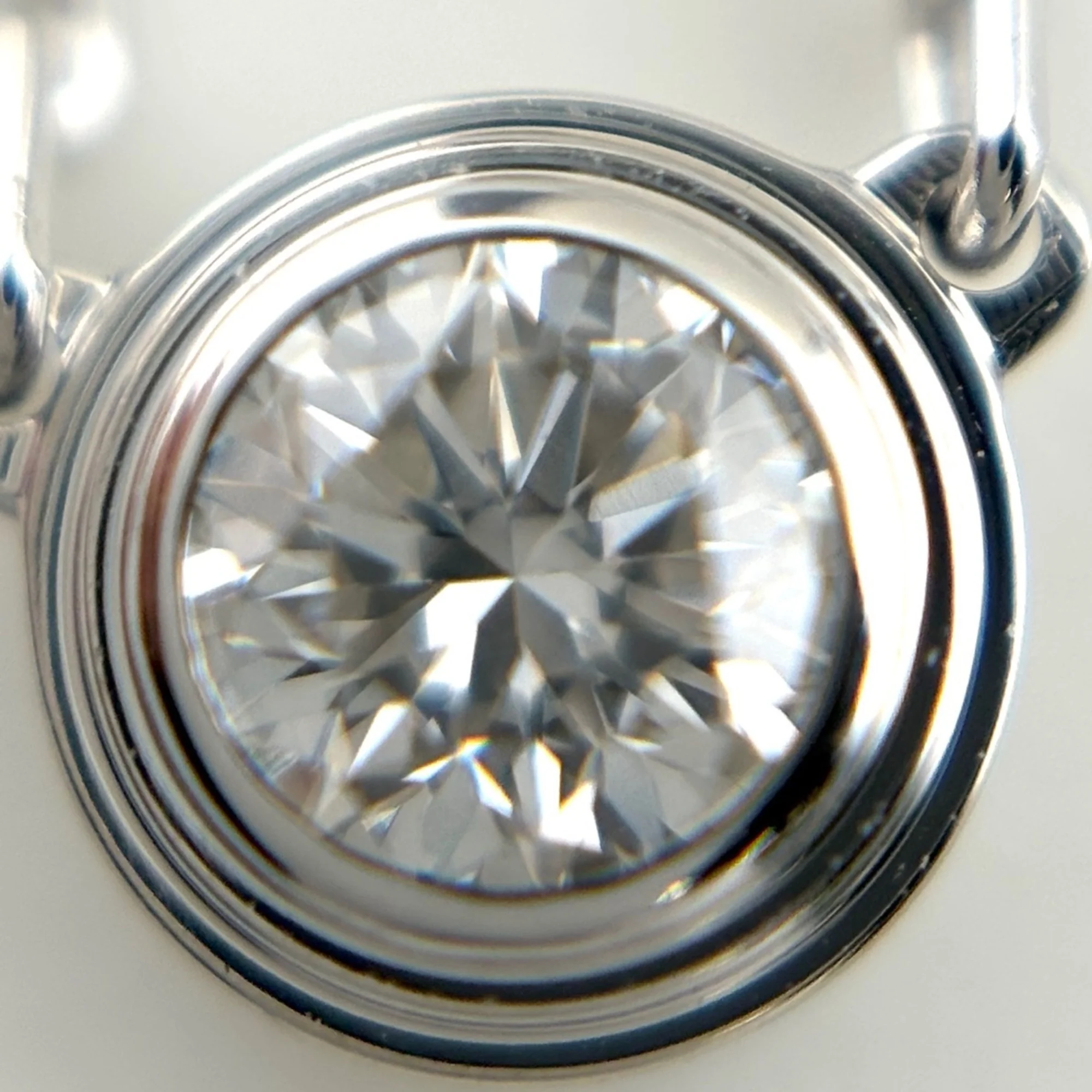 D'Amour SM Pendant Necklace with Diamond - Image 2