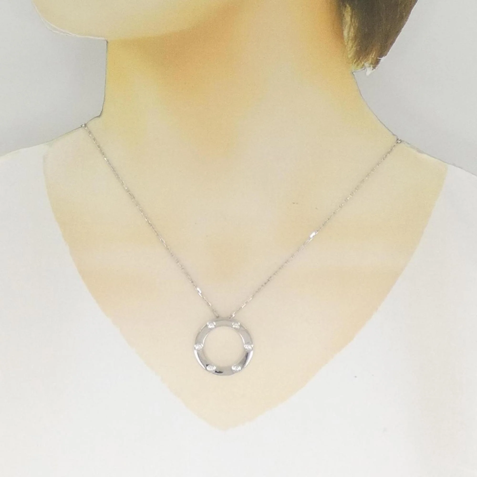 Pendant Necklace 18K White Gold with Diamond - Image 6