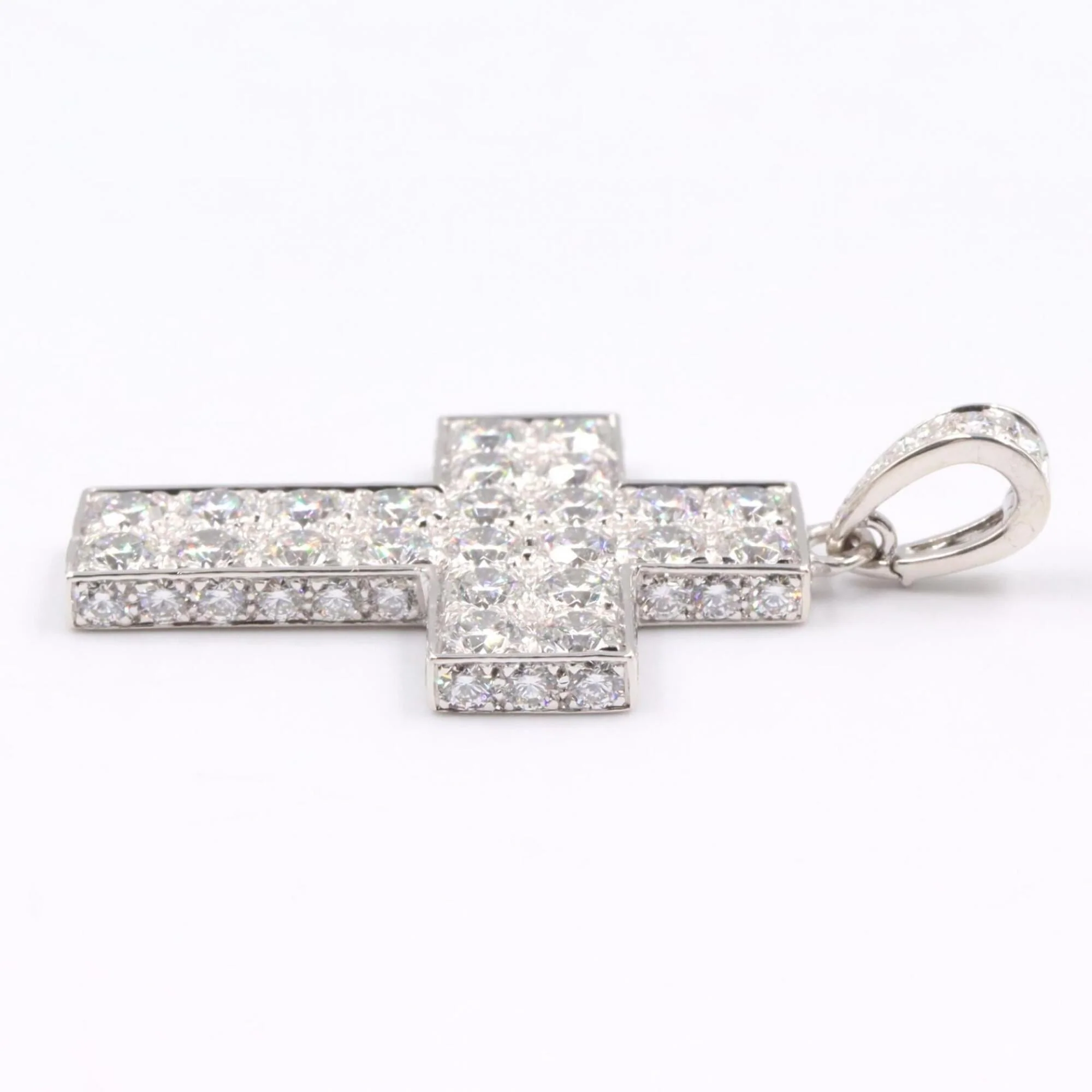 Pendant Necklace 18K White Gold with Diamond - Image 5