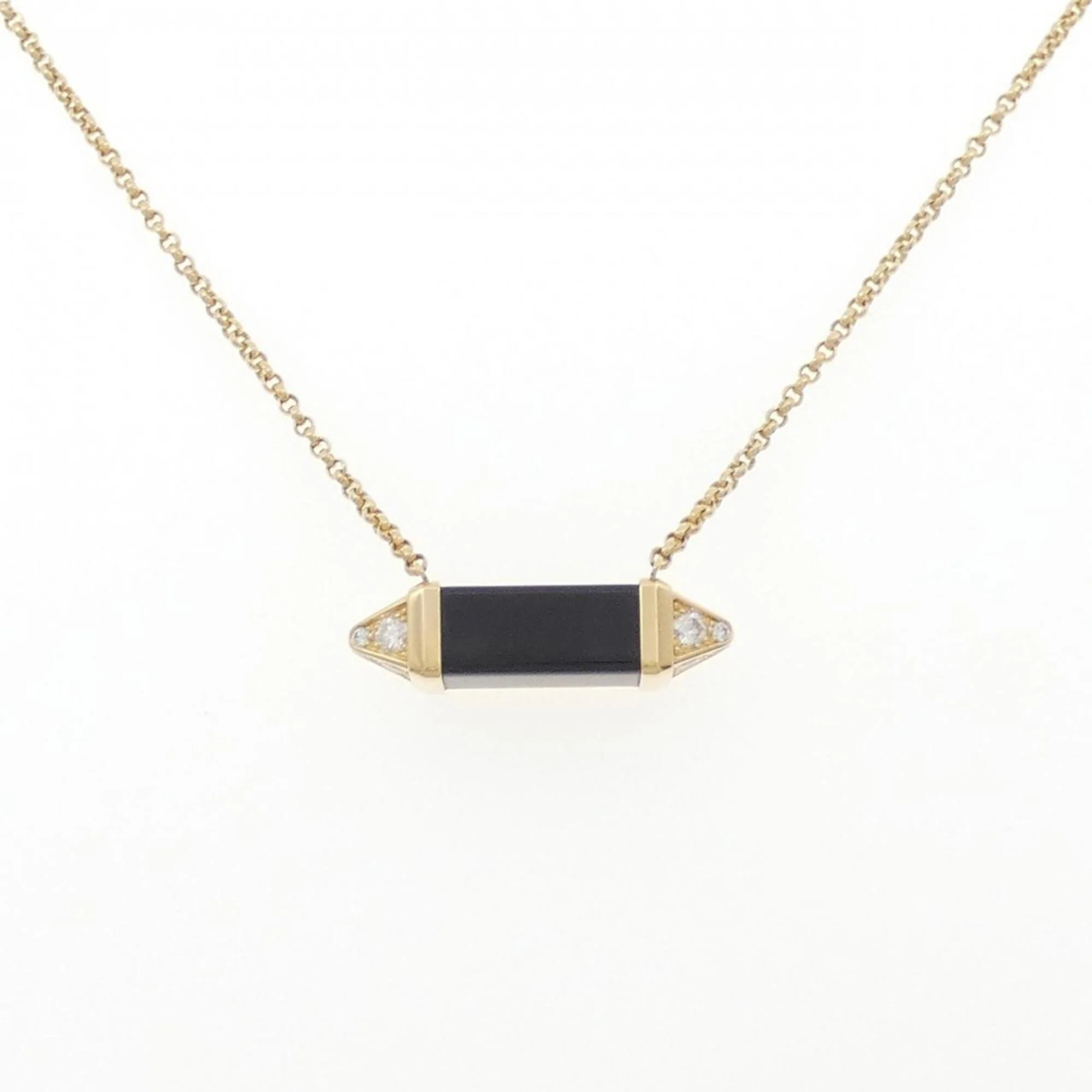 Pendant Necklace 18K Yellow Gold with Diamond and Onyx