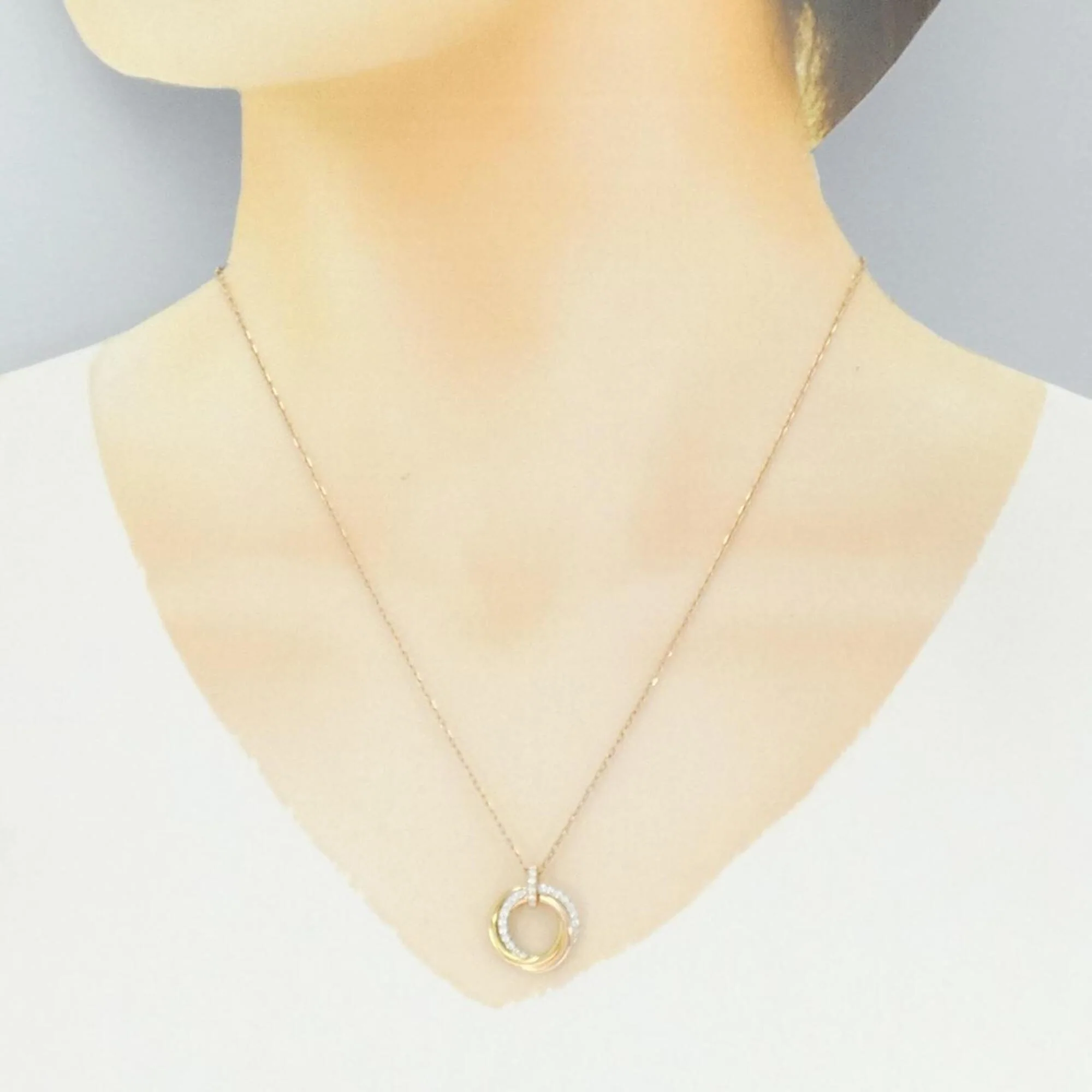 Trinity Pendant Necklace 18K Tricolor Gold - Image 6