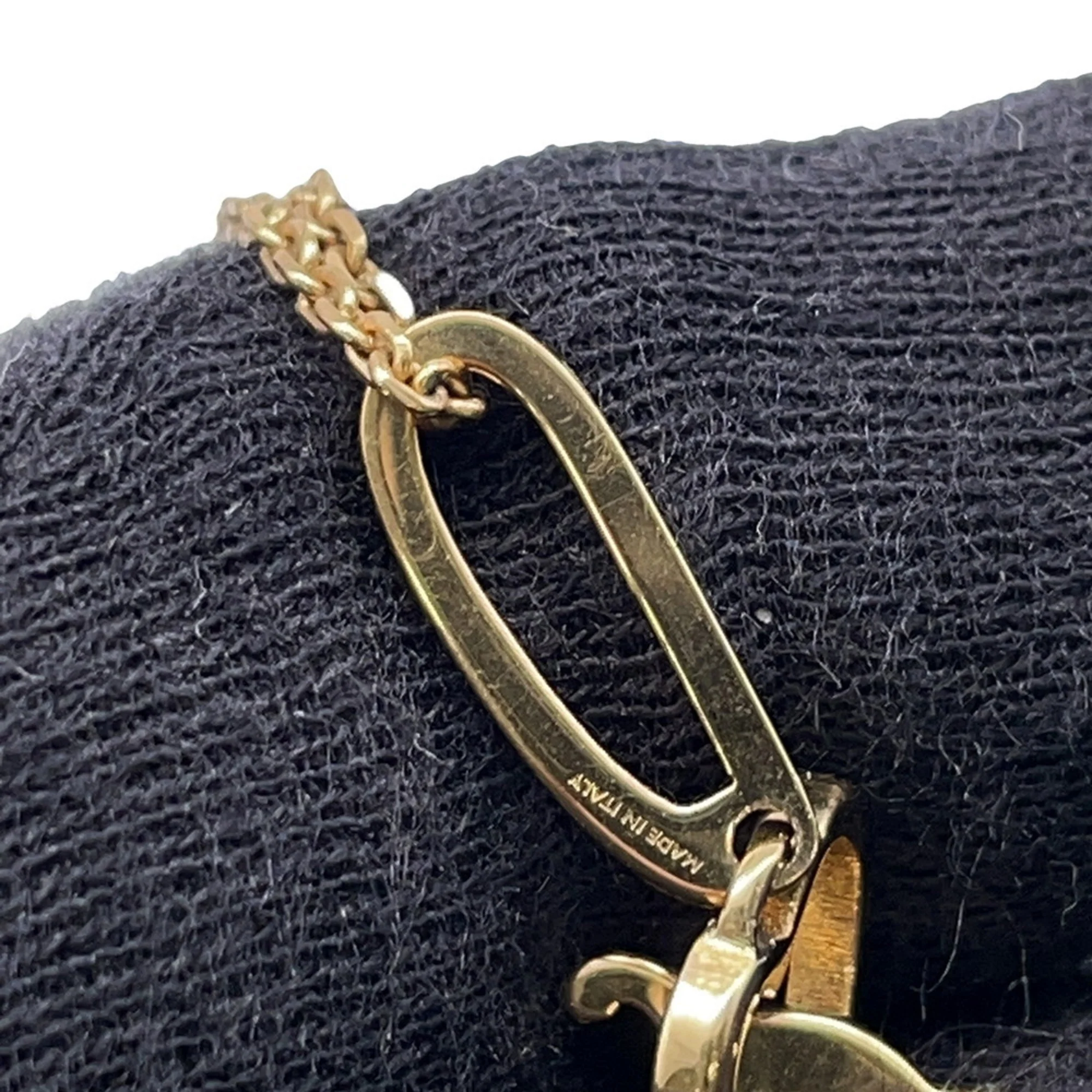Triomphe Heart Pendant Necklace Gold - Image 6