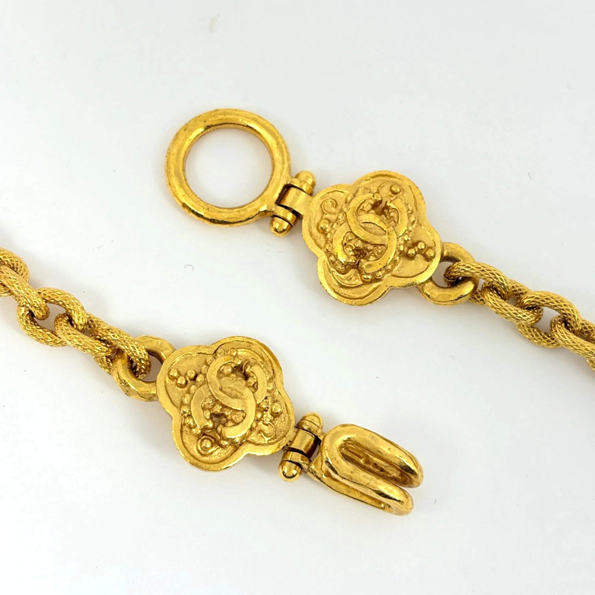 CC Logo Chain Pendant Necklace Gold-Tone Metal - Image 3