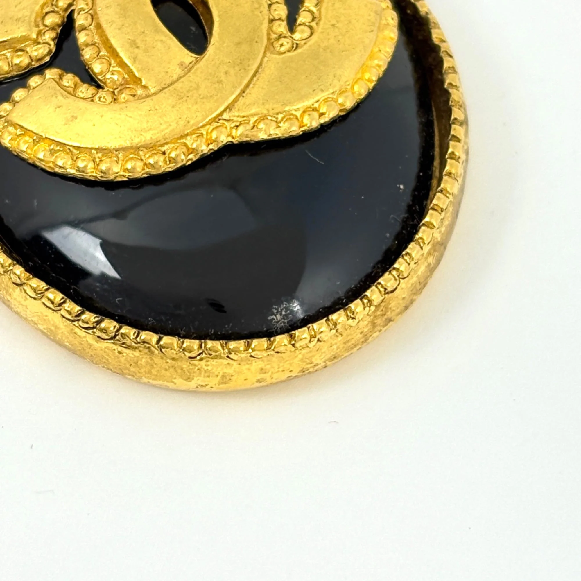 CC Logo Chain Pendant Necklace Gold-Tone Metal - Image 4