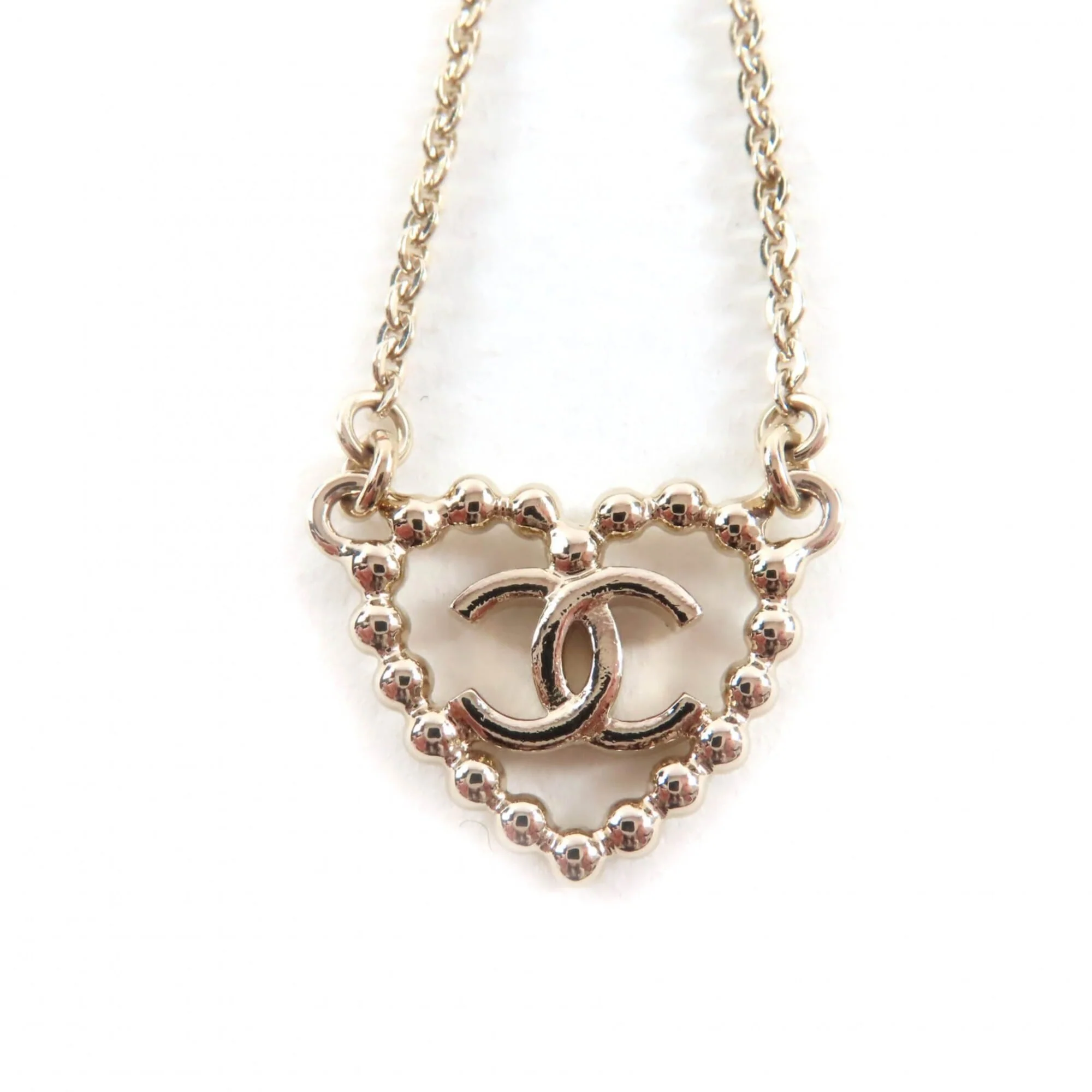 CC Logo Heart Pendant Necklace Metal - Image 3