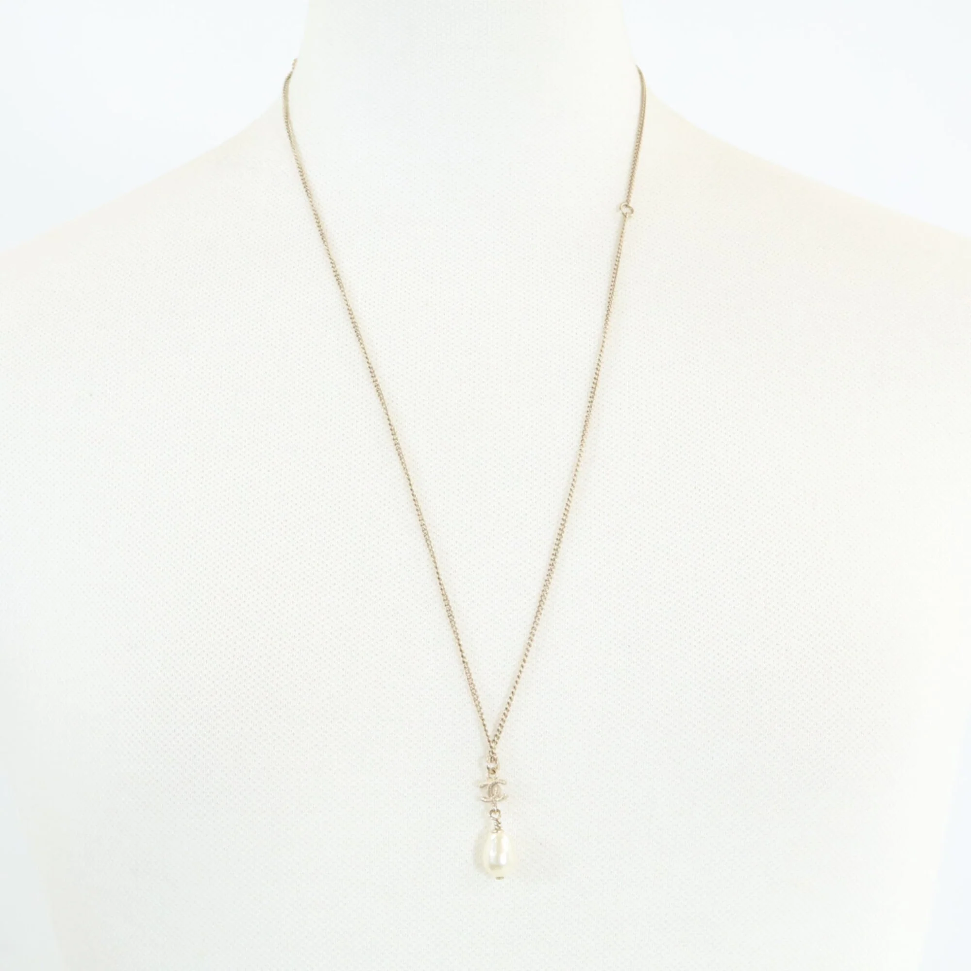 CC Logo Pendant Necklace Gold-Tone Metal - Image 9