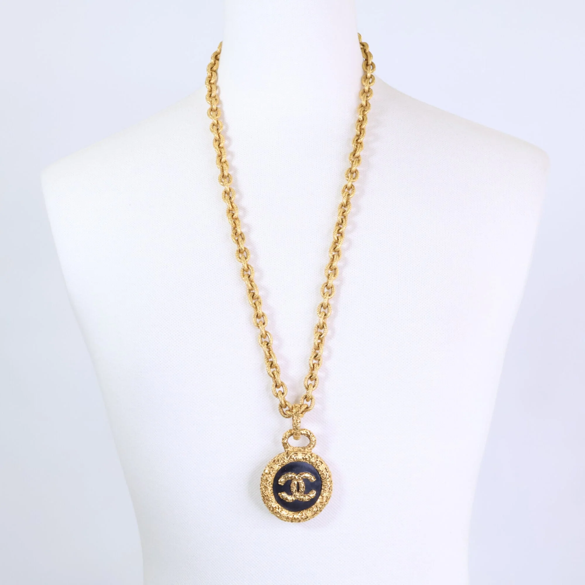 CC Logo Pendant Necklace Gold-Tone Metal - Image 9