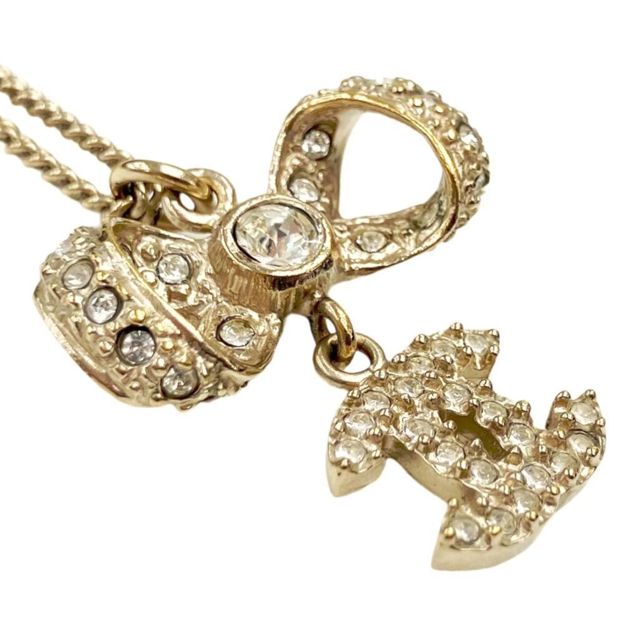 CC Logo Pendant Necklace Metal - Image 3
