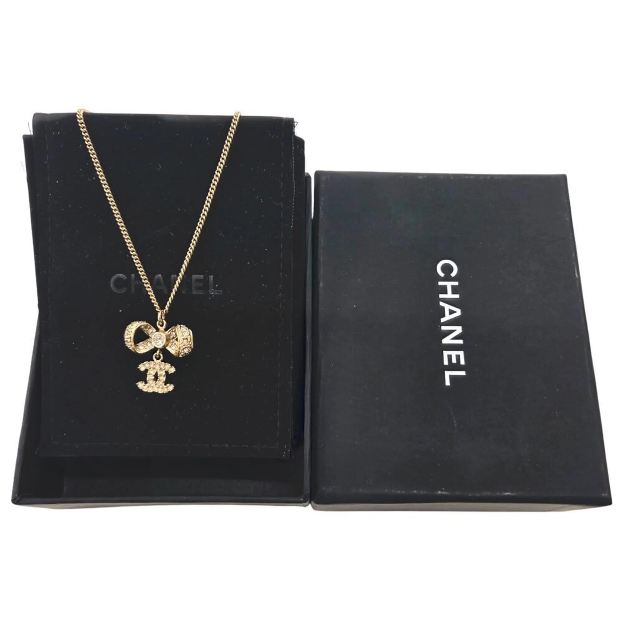 CC Logo Pendant Necklace Metal - Image 8