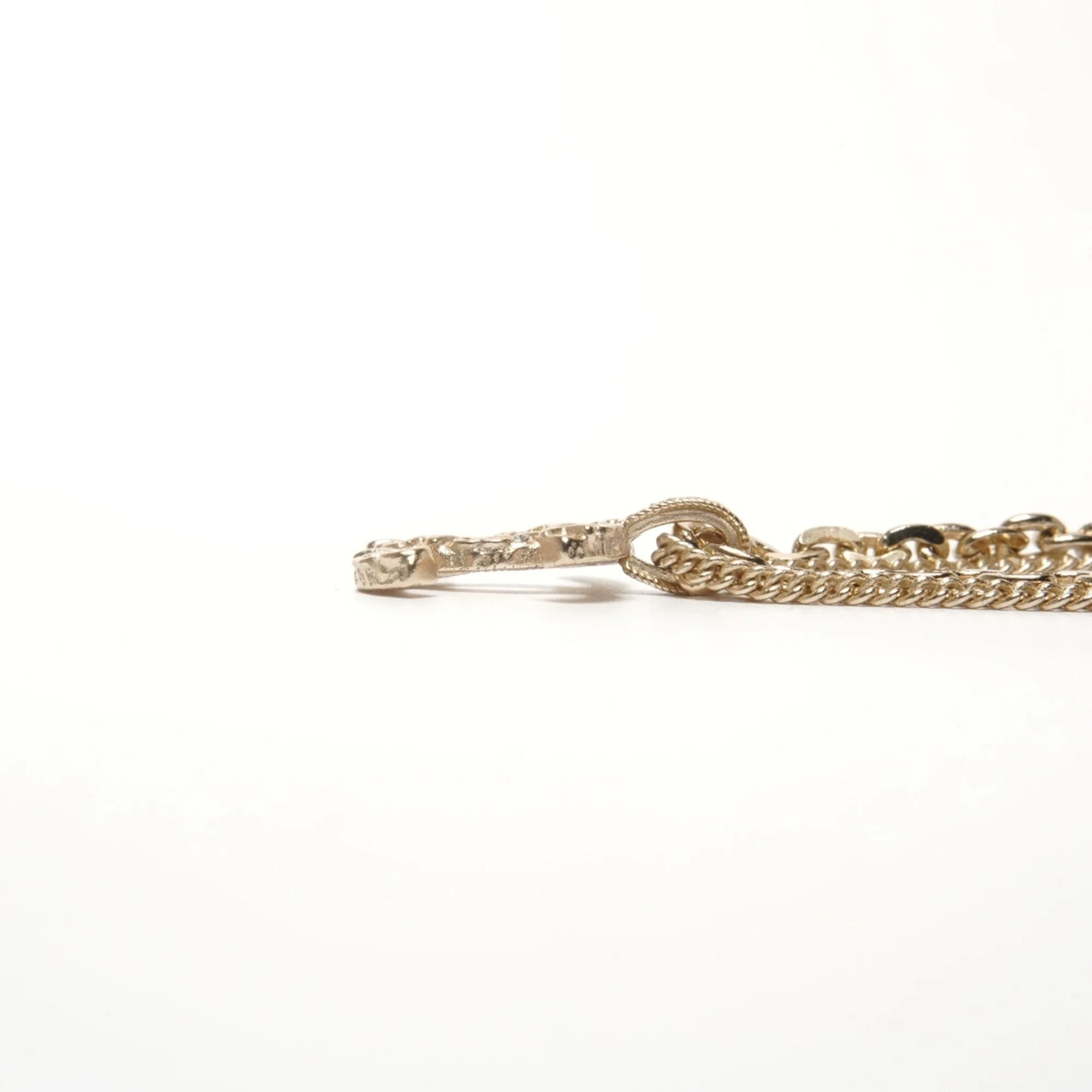 CC Logo Pendant Necklace Metal - Image 4
