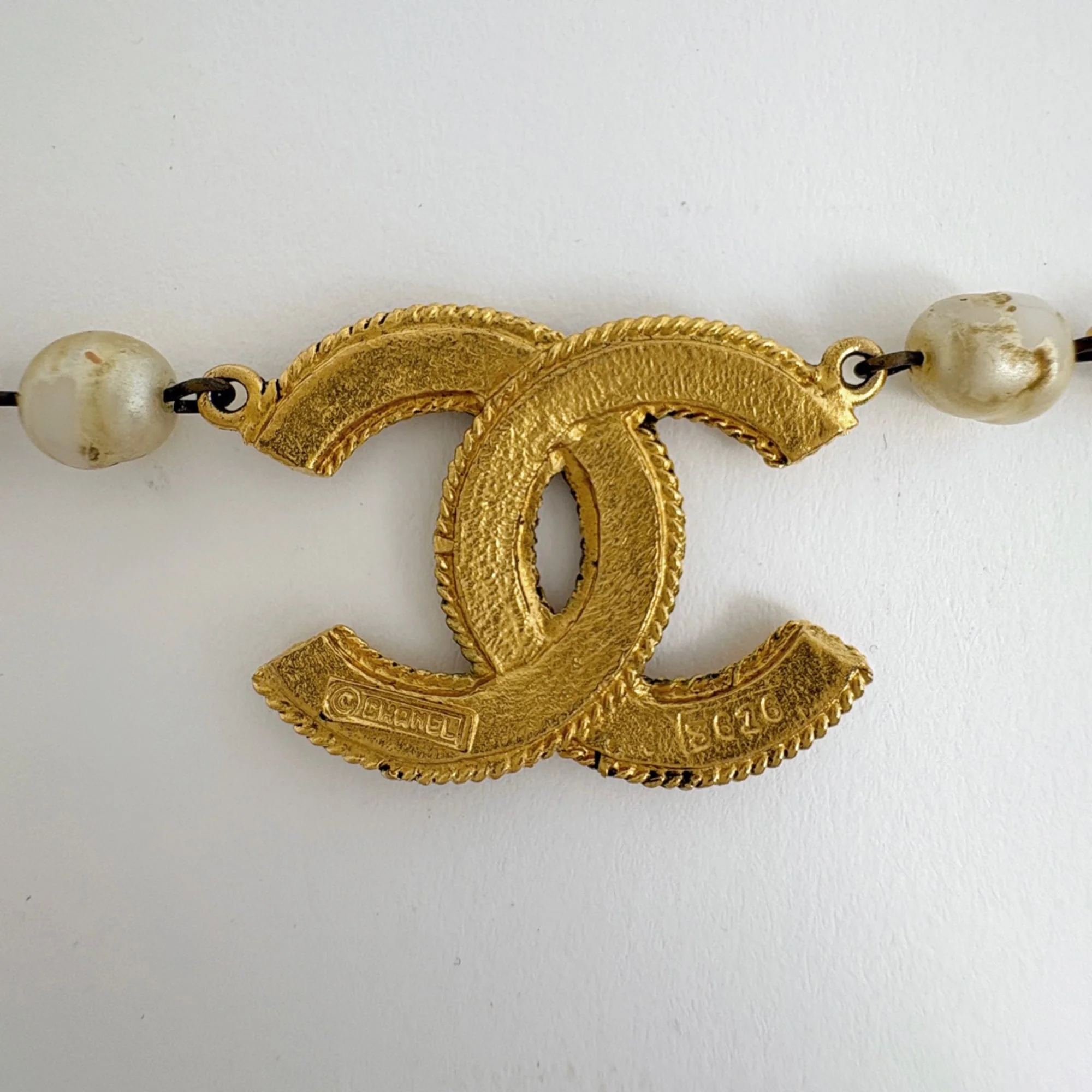 CC Logo Pendant Necklace Metal - Image 2