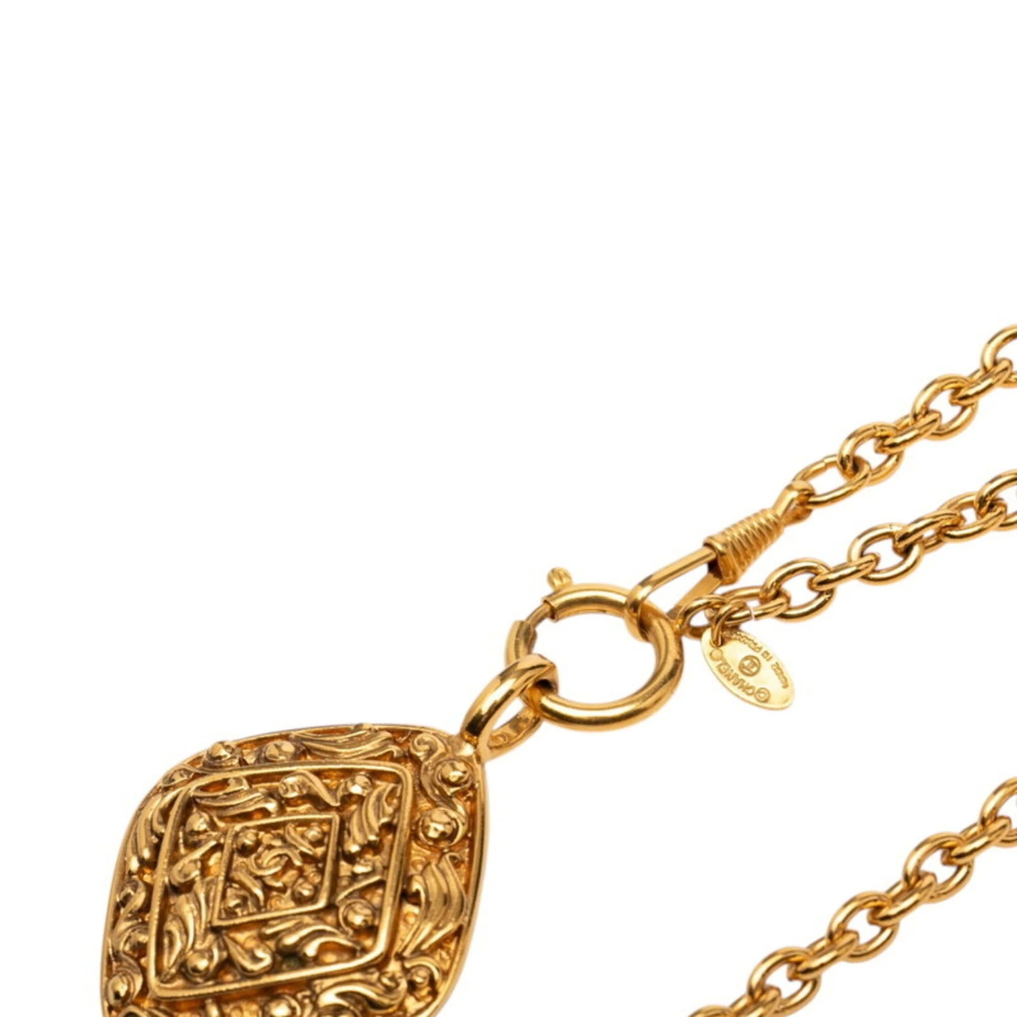 CC Logo Pendant Necklace Metal - Image 4