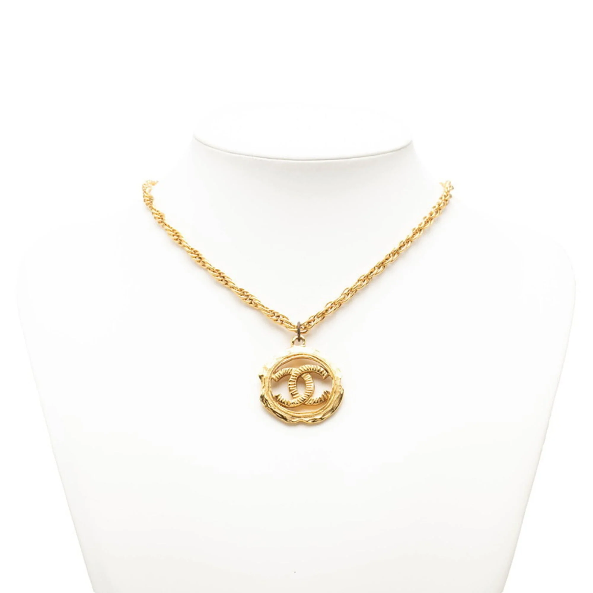 CC Logo Pendant Necklace Metal - Image 6