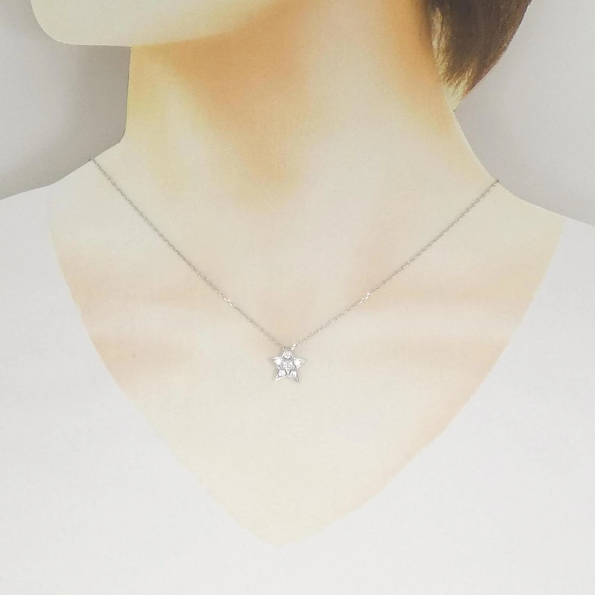 Comet Pendant Necklace 18K White Gold Small with Diamond - Image 6