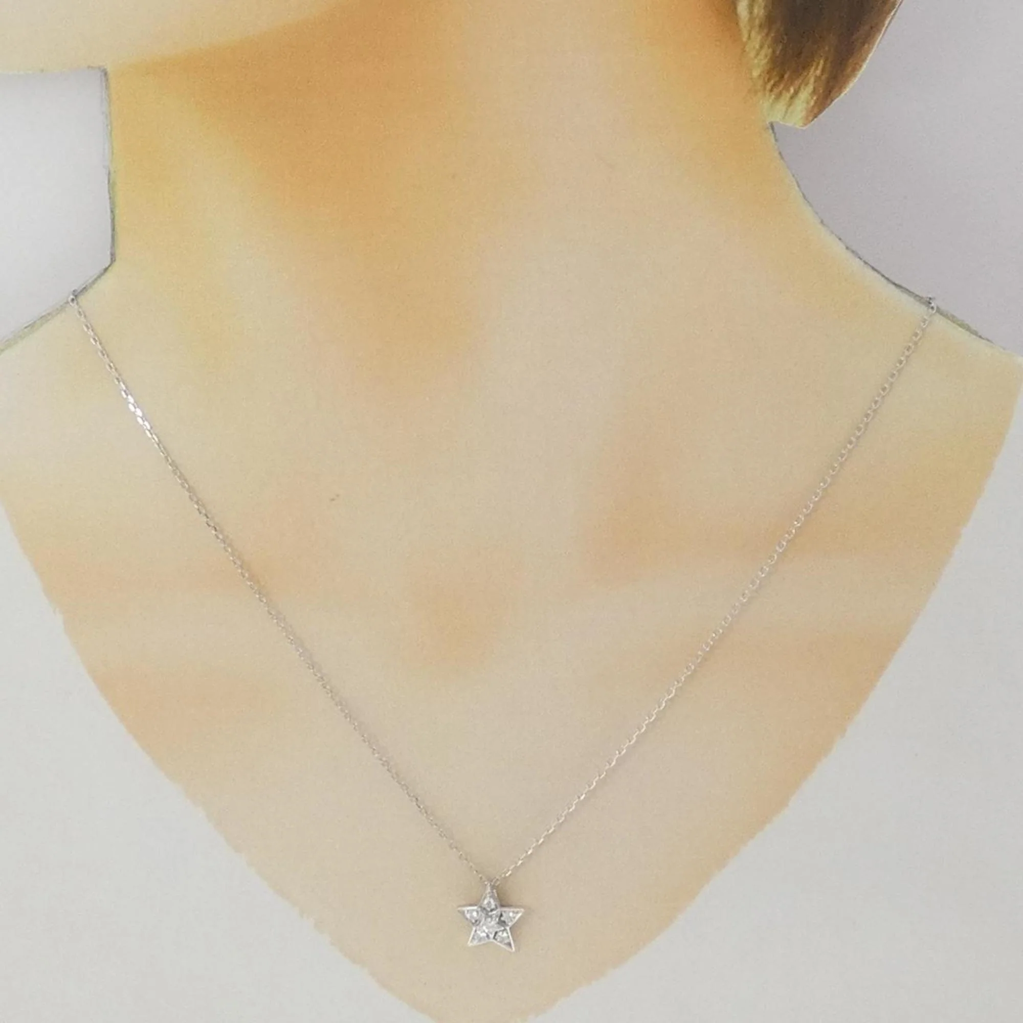 Pendant Necklace 18K White Gold Small with Diamond - Image 6