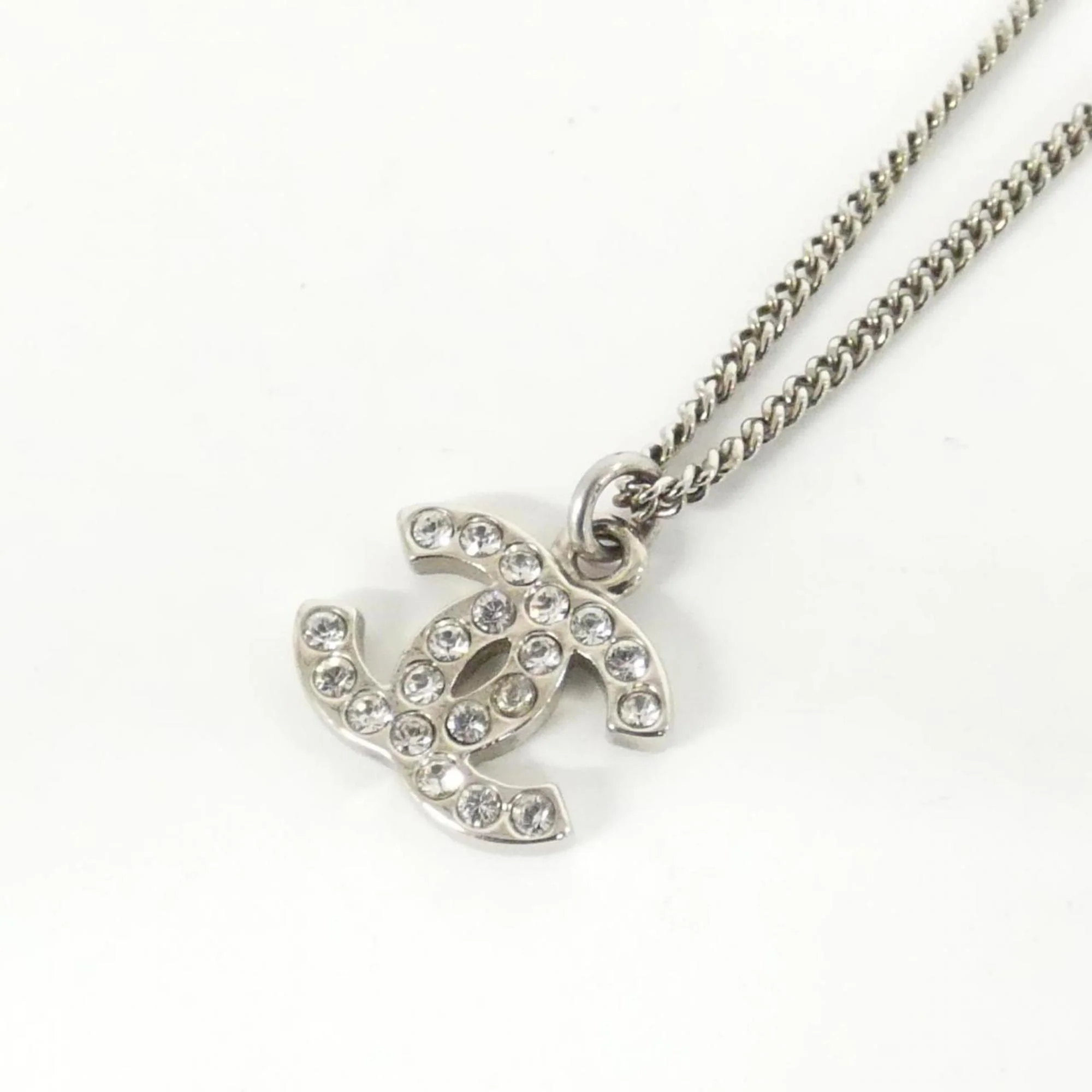 Pendant Necklace Metal and Crystal - Image 3