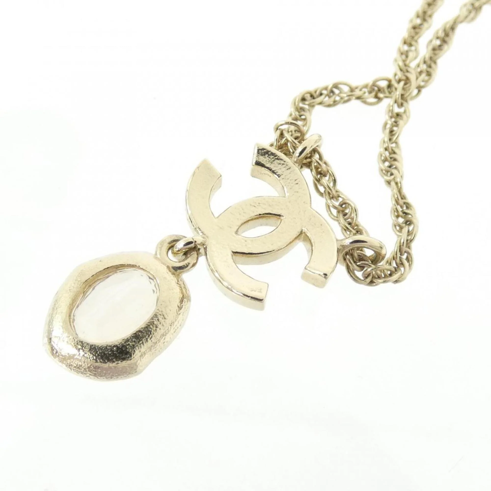 Pendant Necklace With Crystal Gold and White - Image 3