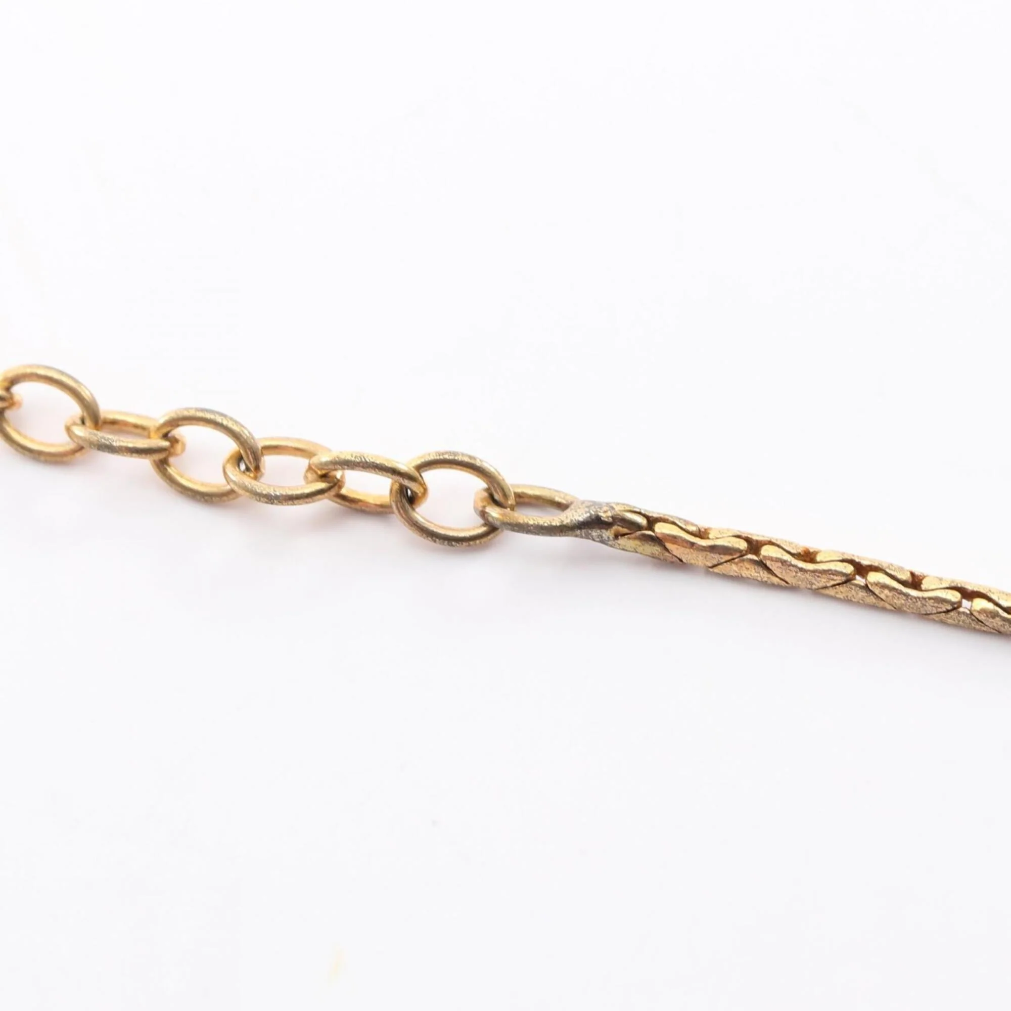 CD Pendant Necklace Gold - Image 7