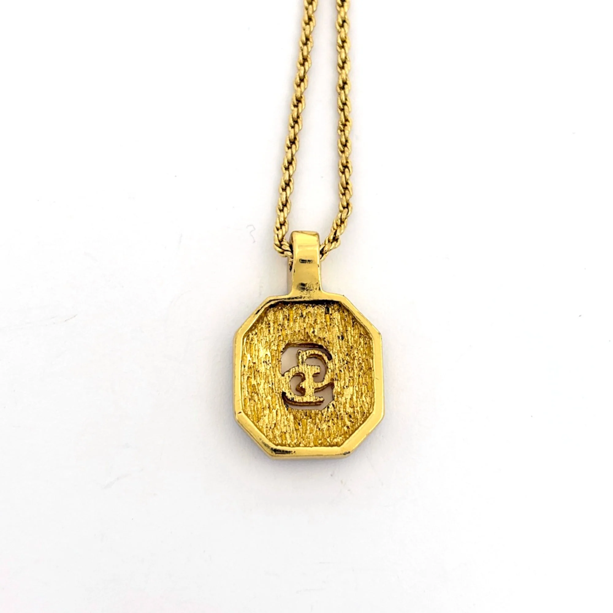 Pendant Necklace Black and Gold with Rhinestone - Image 2