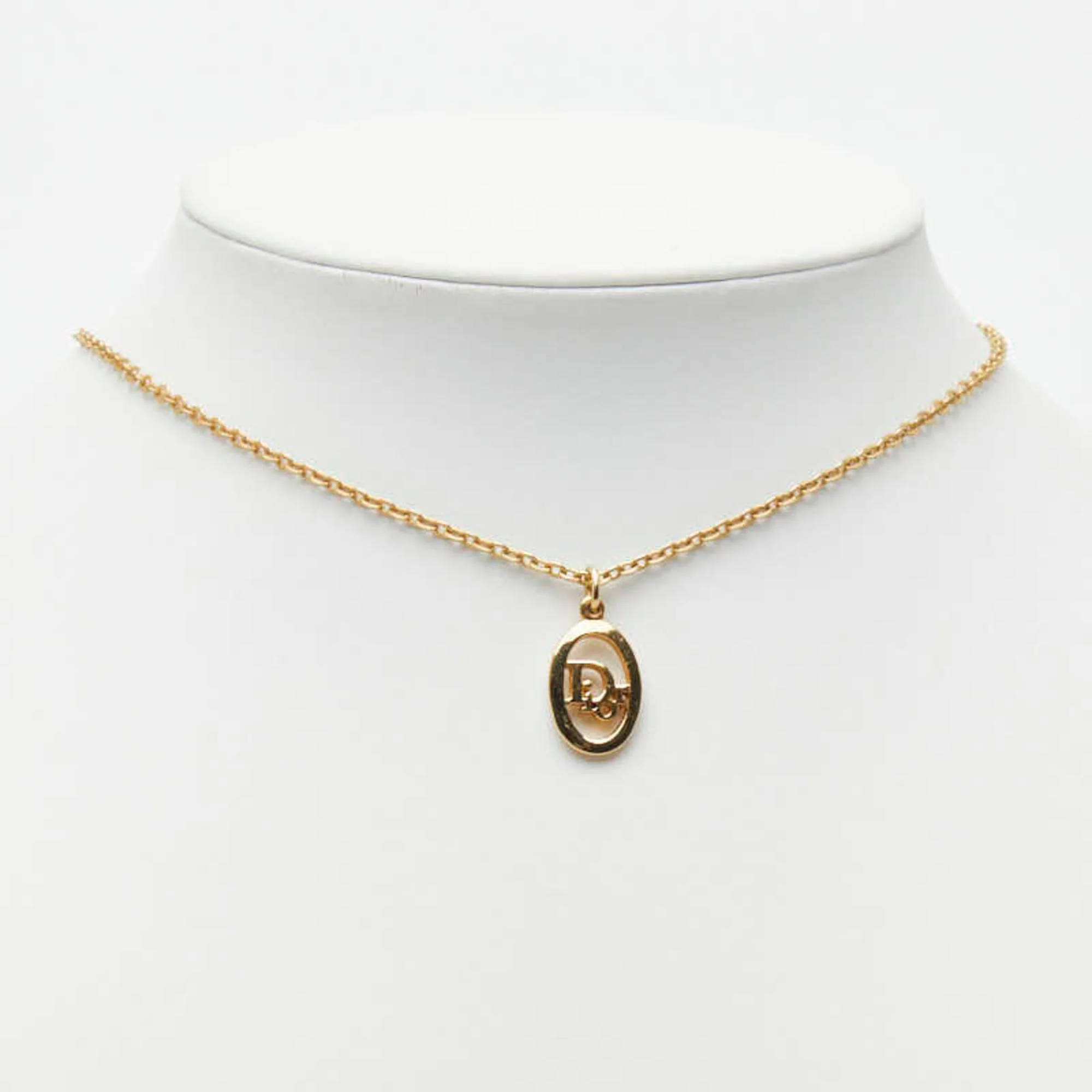 Pendant Necklace Gold - Image 7